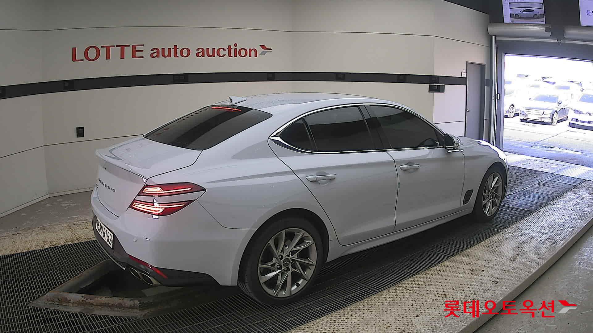 Hyundai G70 id 3822811 из Кореи 19