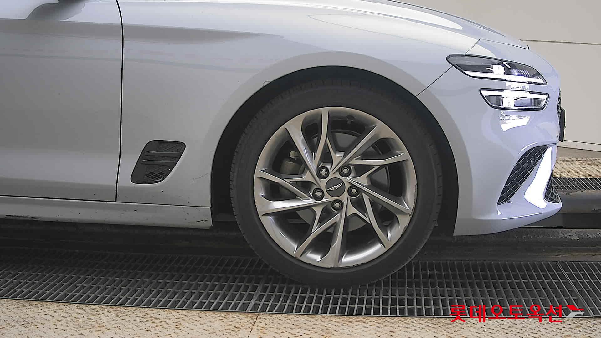 Hyundai G70 id 3822811 из Кореи 23