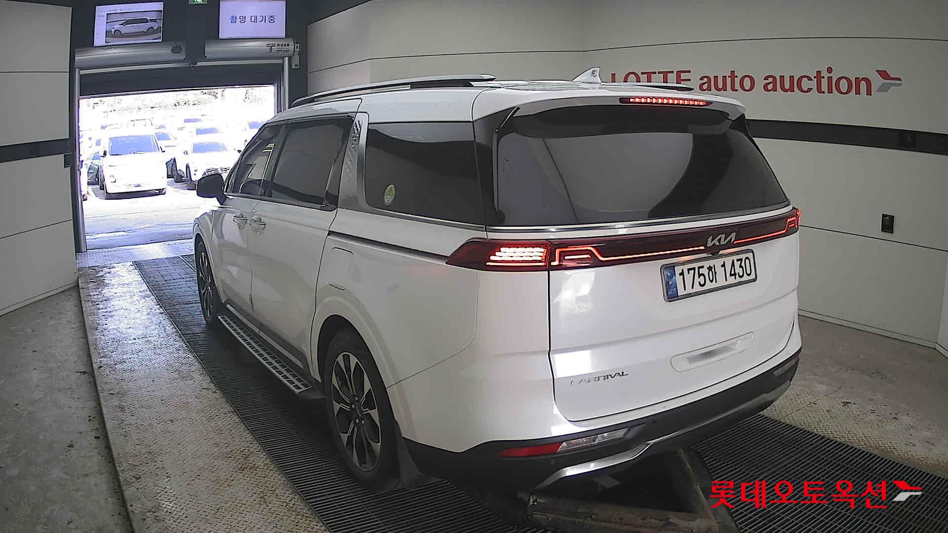 Kia Carnival Limousine id 3822979 из Кореи 9