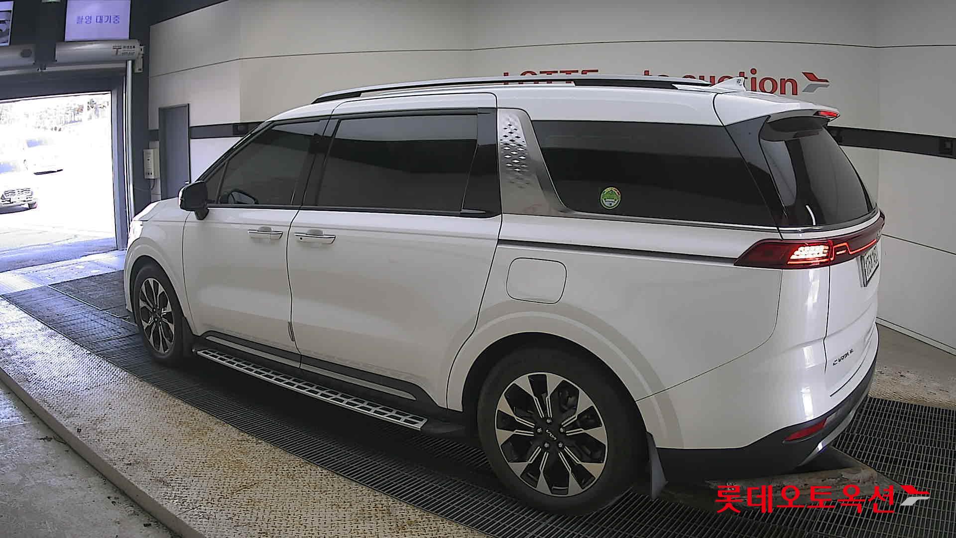 Kia Carnival Limousine id 3822979 из Кореи 10