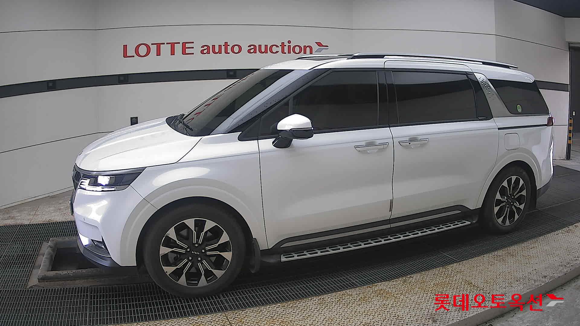 Kia Carnival Limousine id 3822979 из Кореи 12