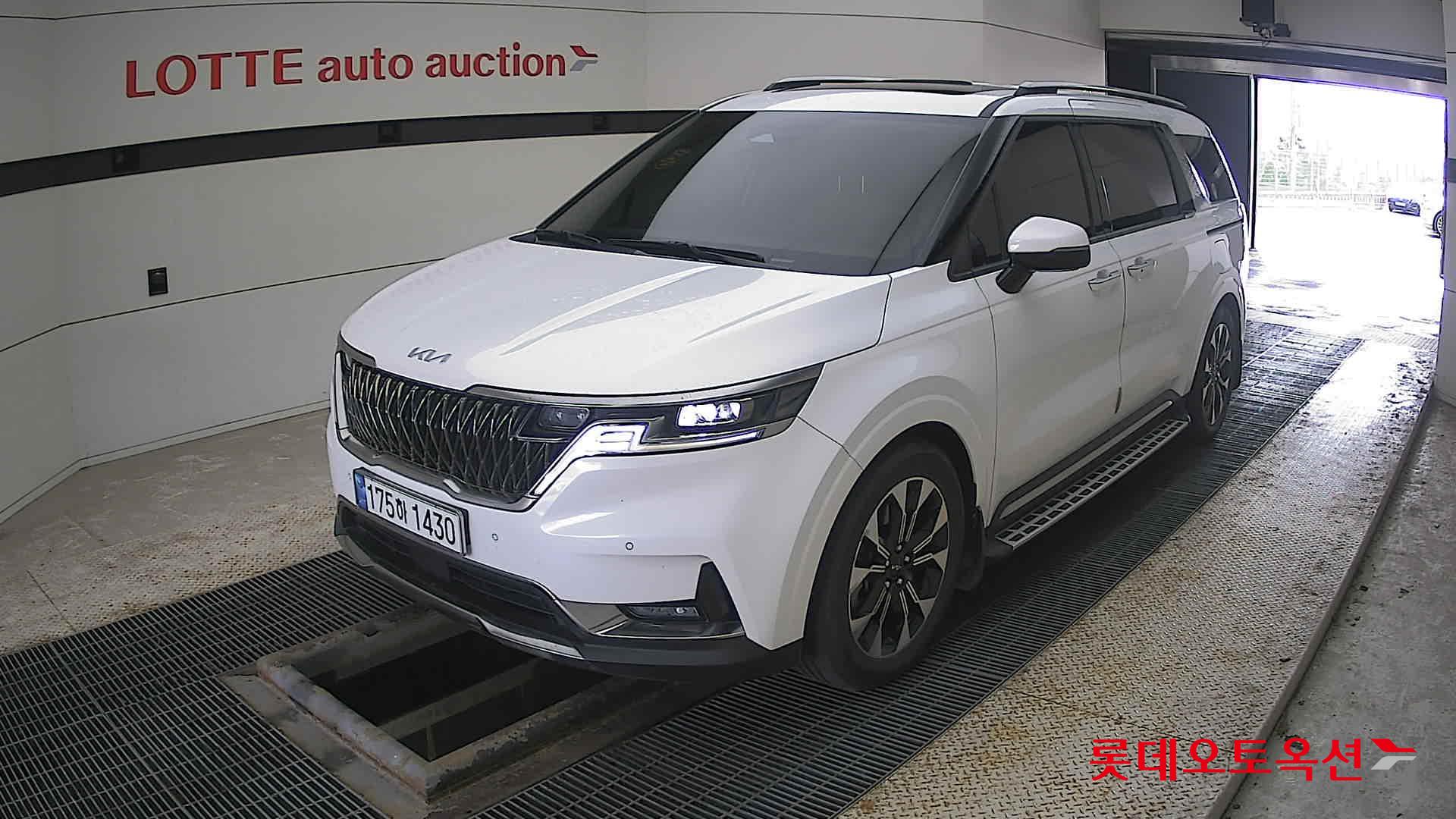 Kia Carnival Limousine id 3822979 из Кореи 14