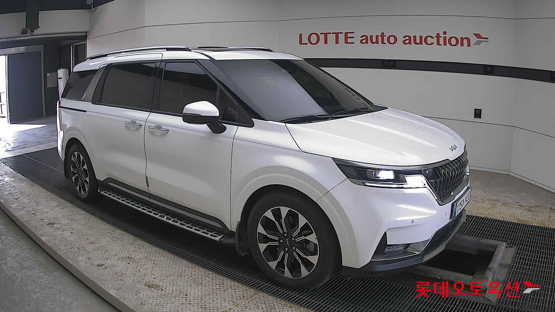 Kia Carnival Limousine id 3822979 из Кореи 16