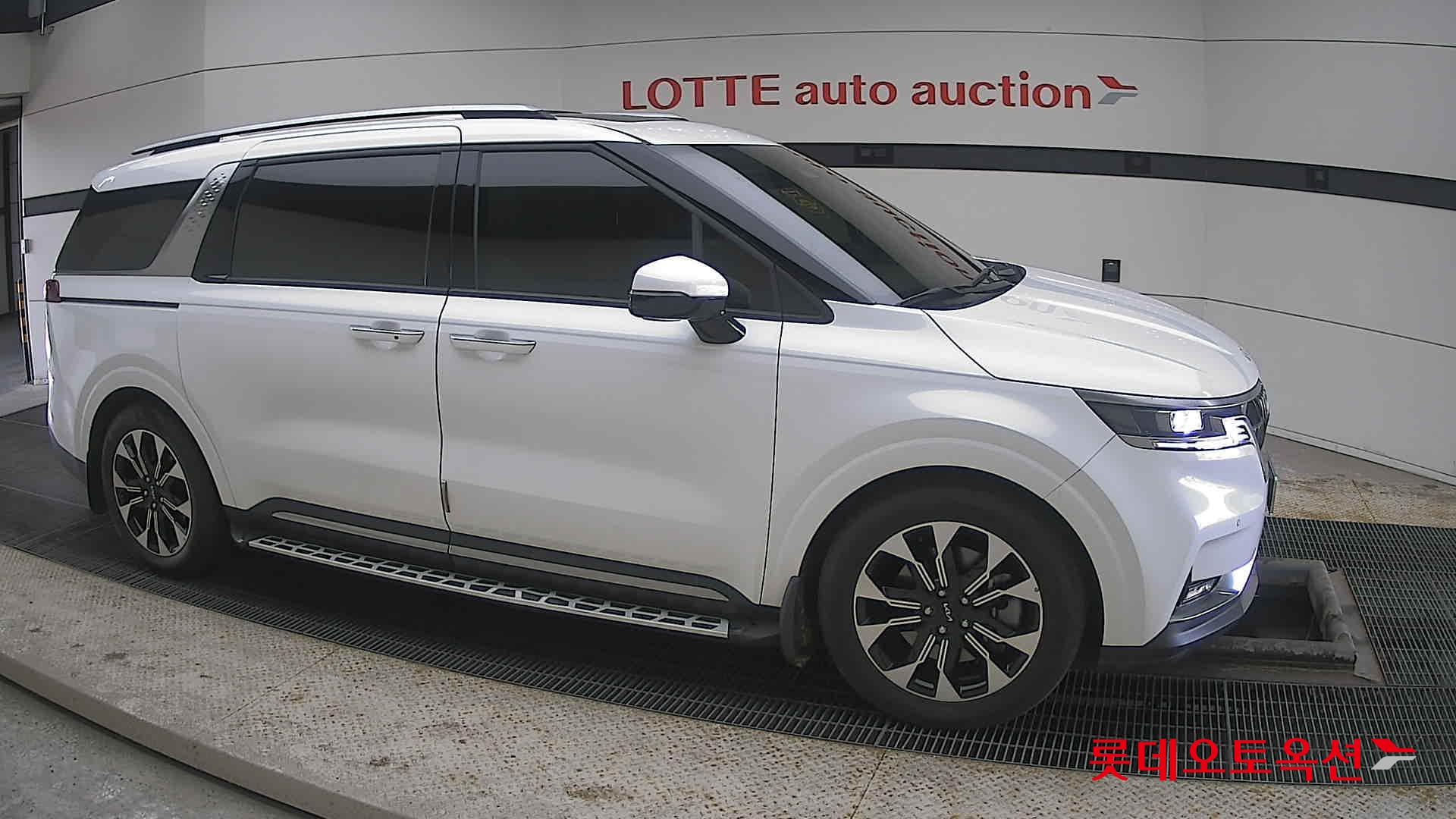 Kia Carnival Limousine id 3822979 из Кореи 17