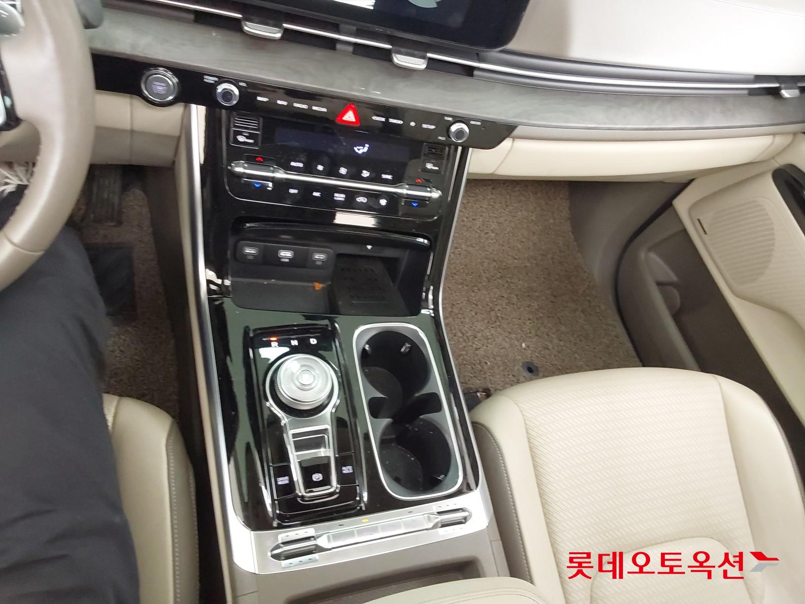 Kia Carnival Limousine id 3822979 из Кореи 34