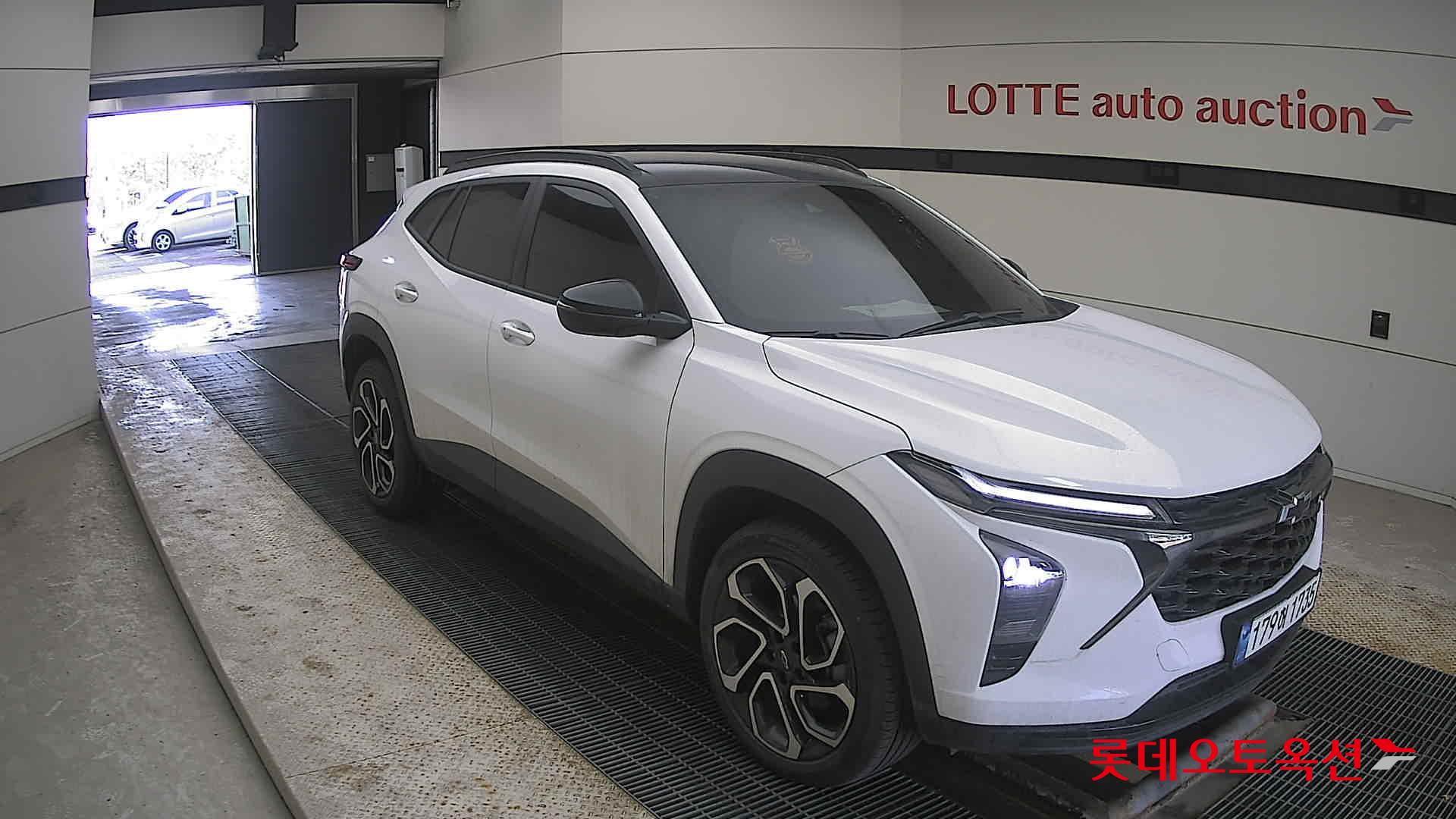 Korea G M Trax 1.2 Turbo 2025 Белый из Кореи, фото 2