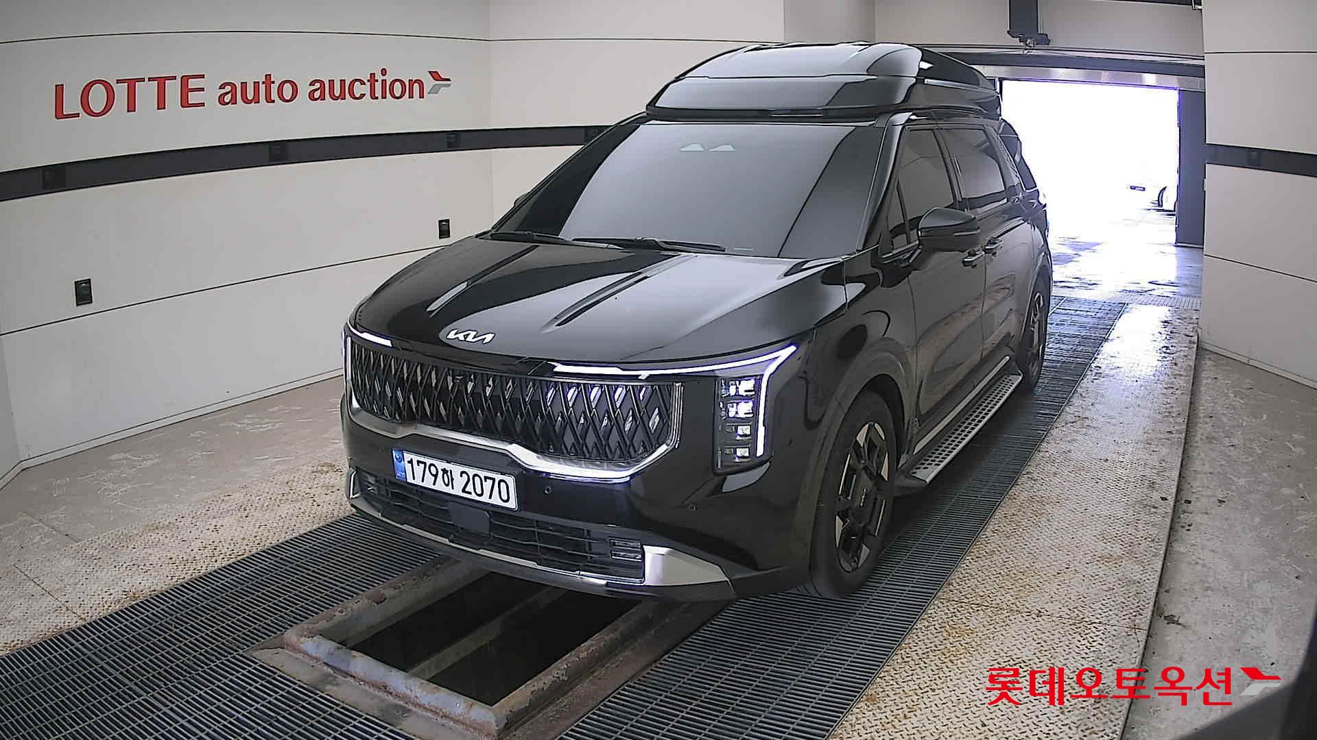 Kia Carnival Hairimujin 2025 Черный из Кореи