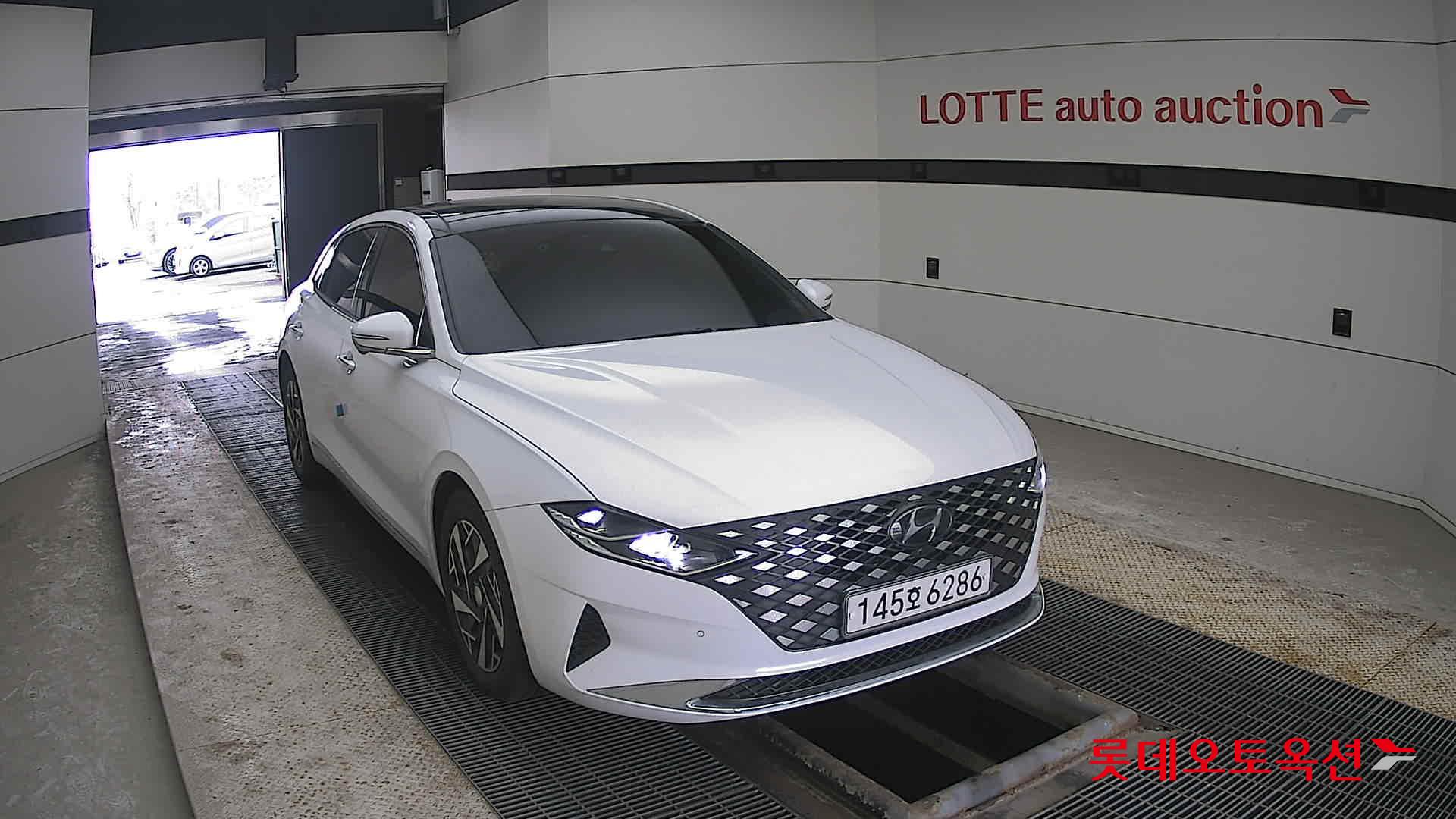 Hyundai Grandeur Hybrid id 3849390 из Кореи 15