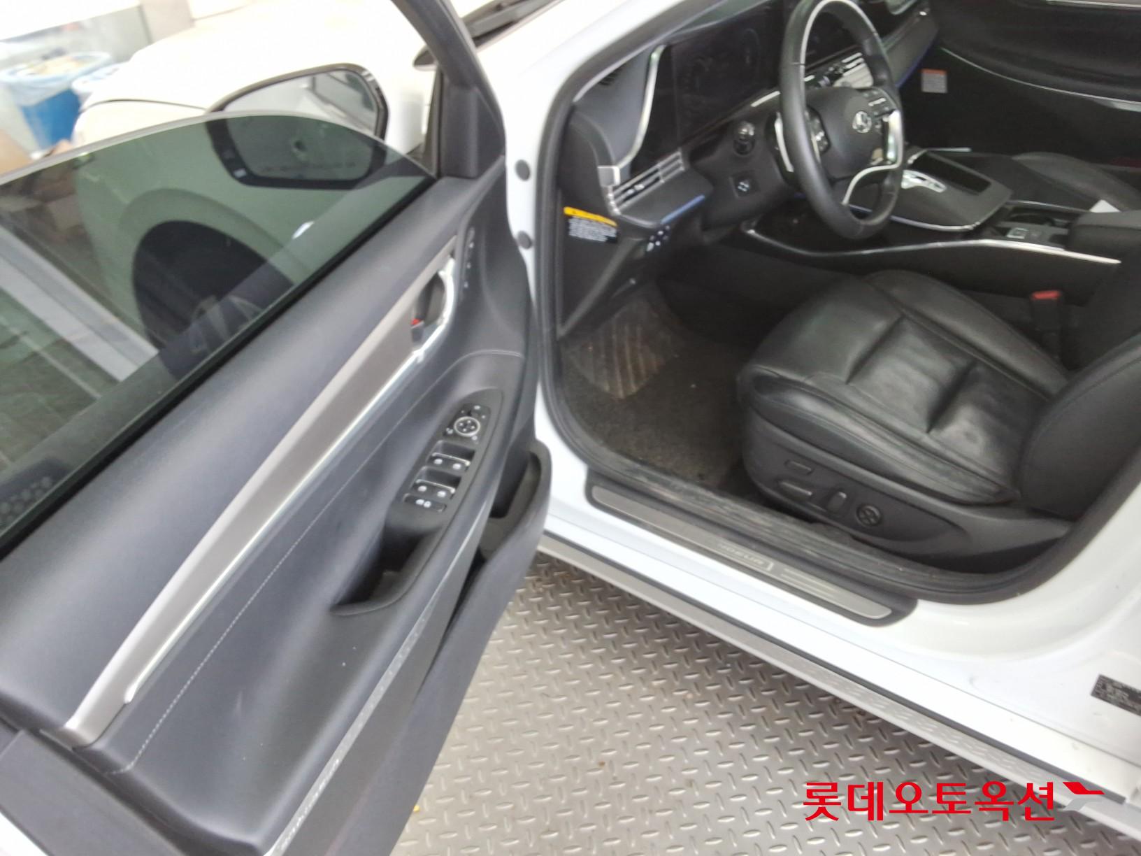 Hyundai Grandeur Hybrid id 3849390 из Кореи 36