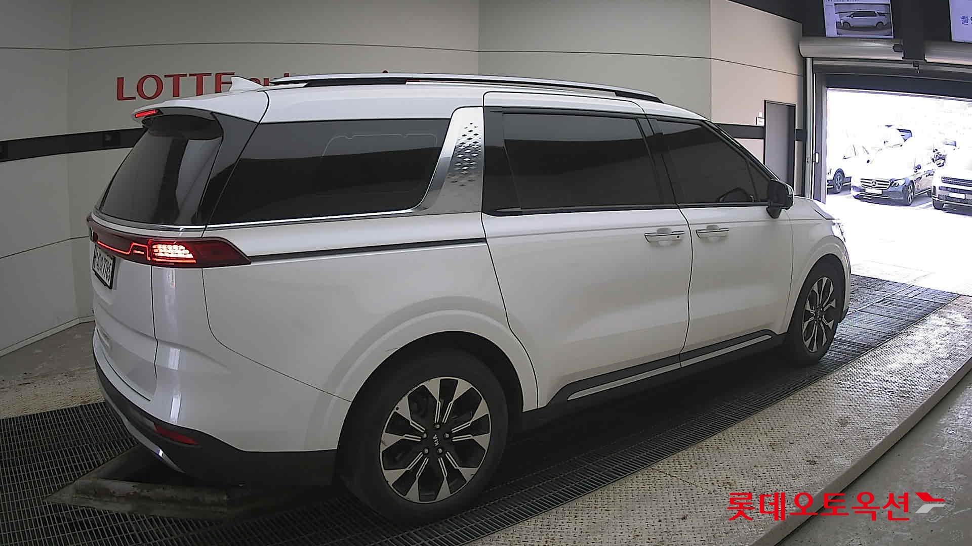 كيا كارنفال