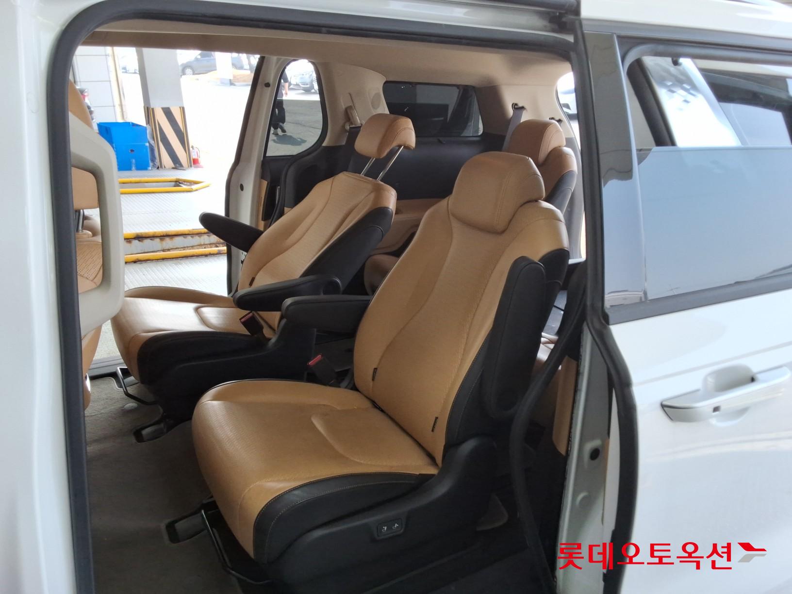 كيا كارنفال