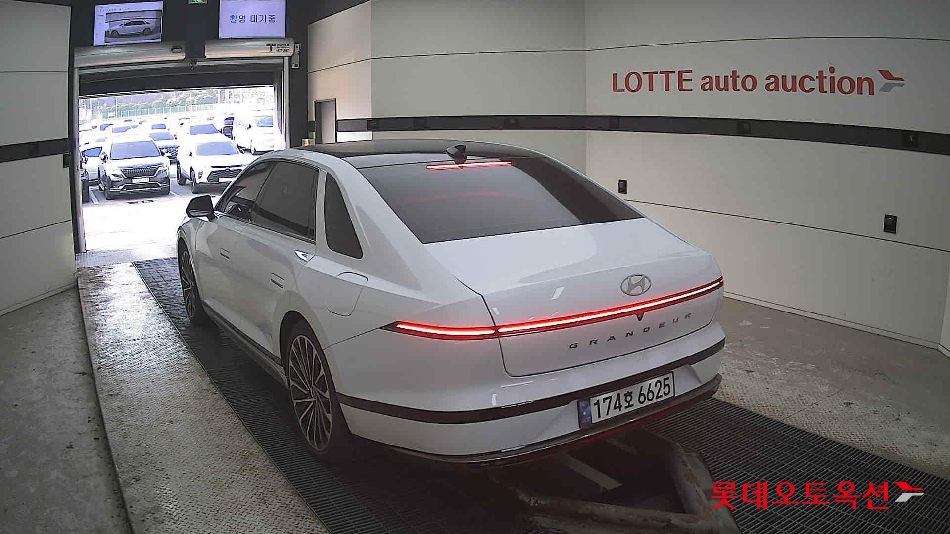 Hyundai Grandeur Hybrid id 3849426 из Кореи 9