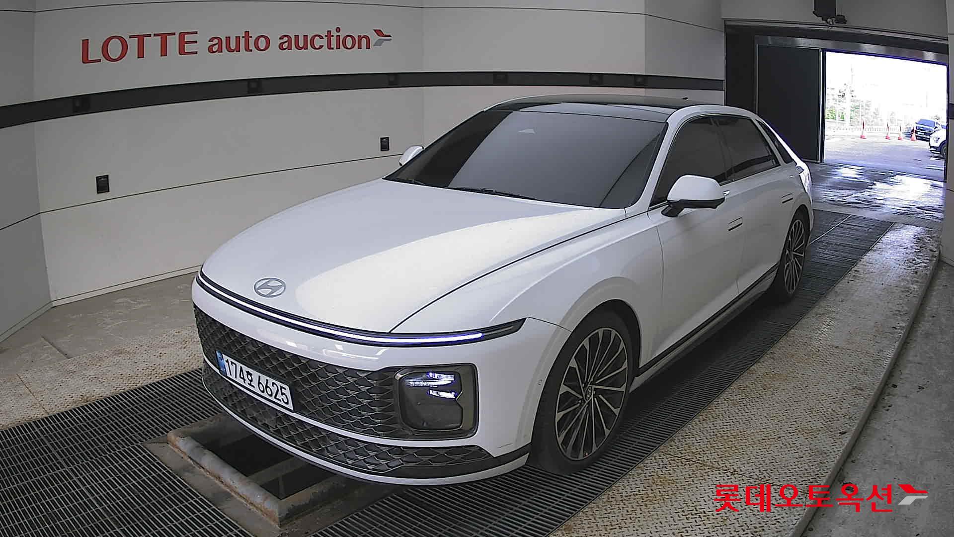 Hyundai Grandeur Hybrid id 3849426 из Кореи 14