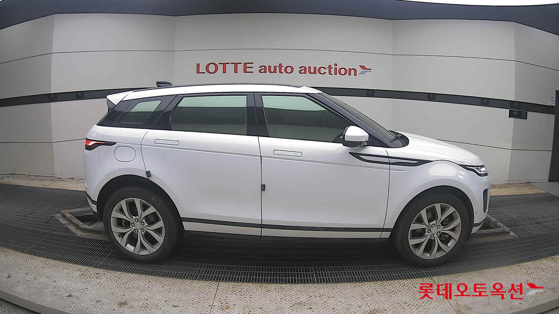 Land Rover Range Rover - 21