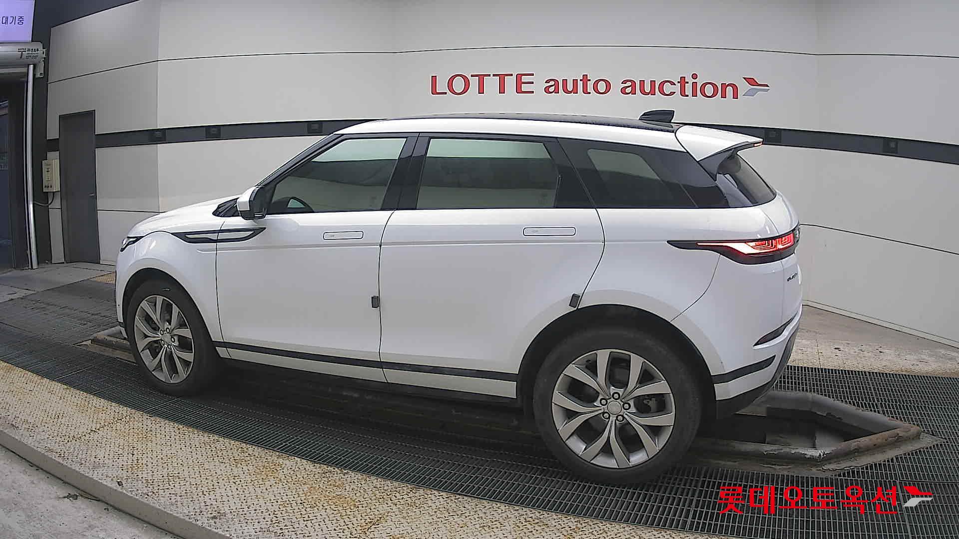 Land Rover Range Rover - 14