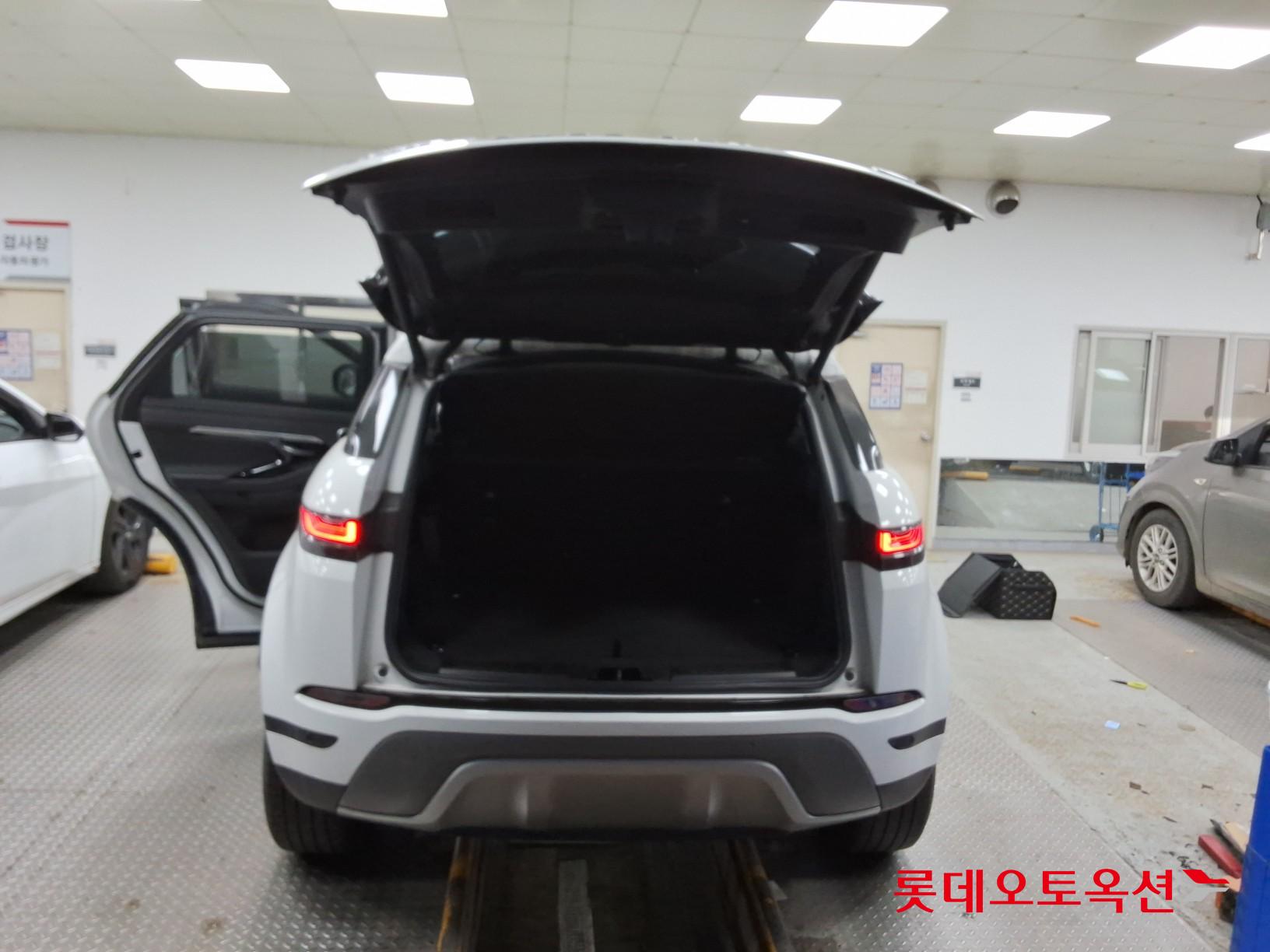 Land Rover Range Rover - 9