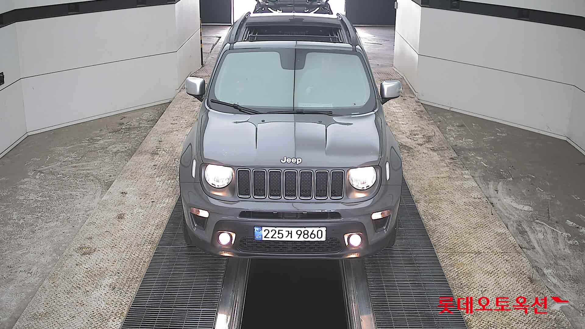 CHRYSLER 짚 레니게이드