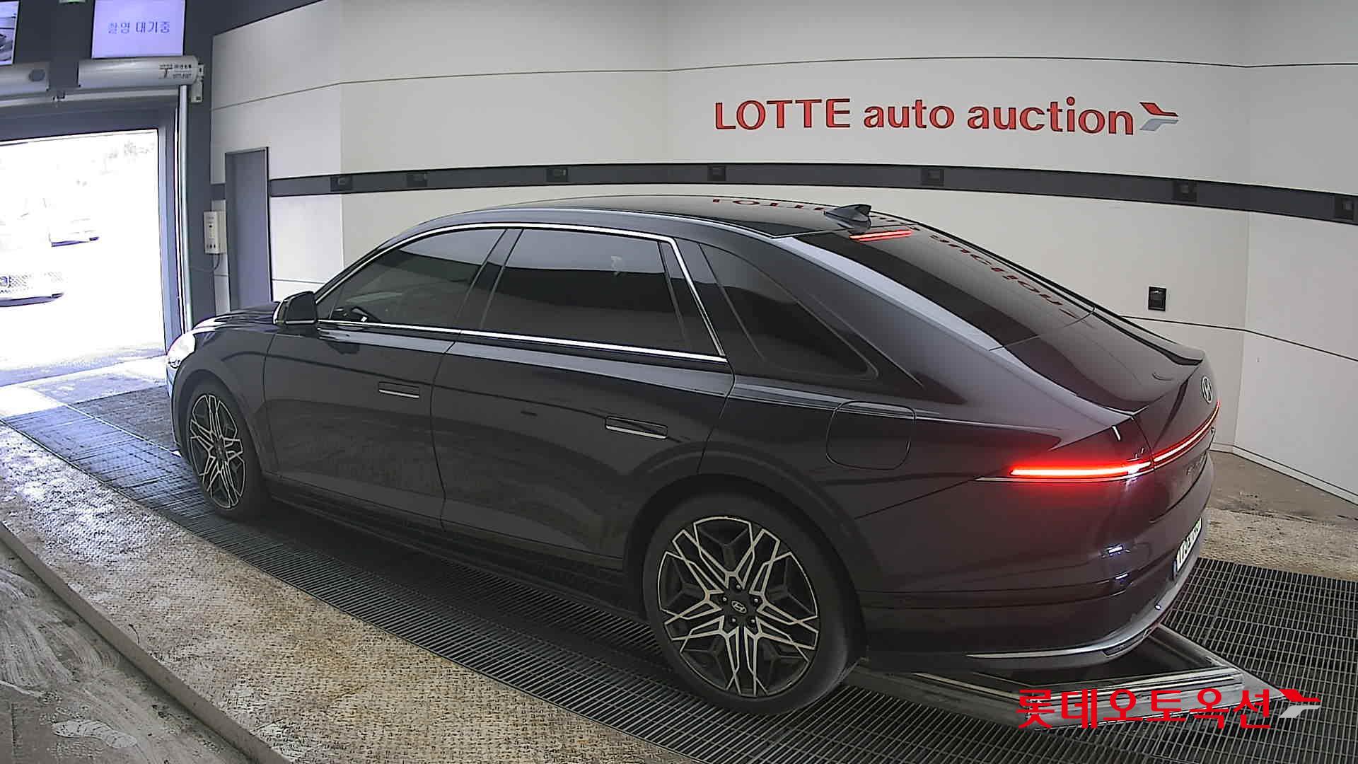 هيونداي أزيرا