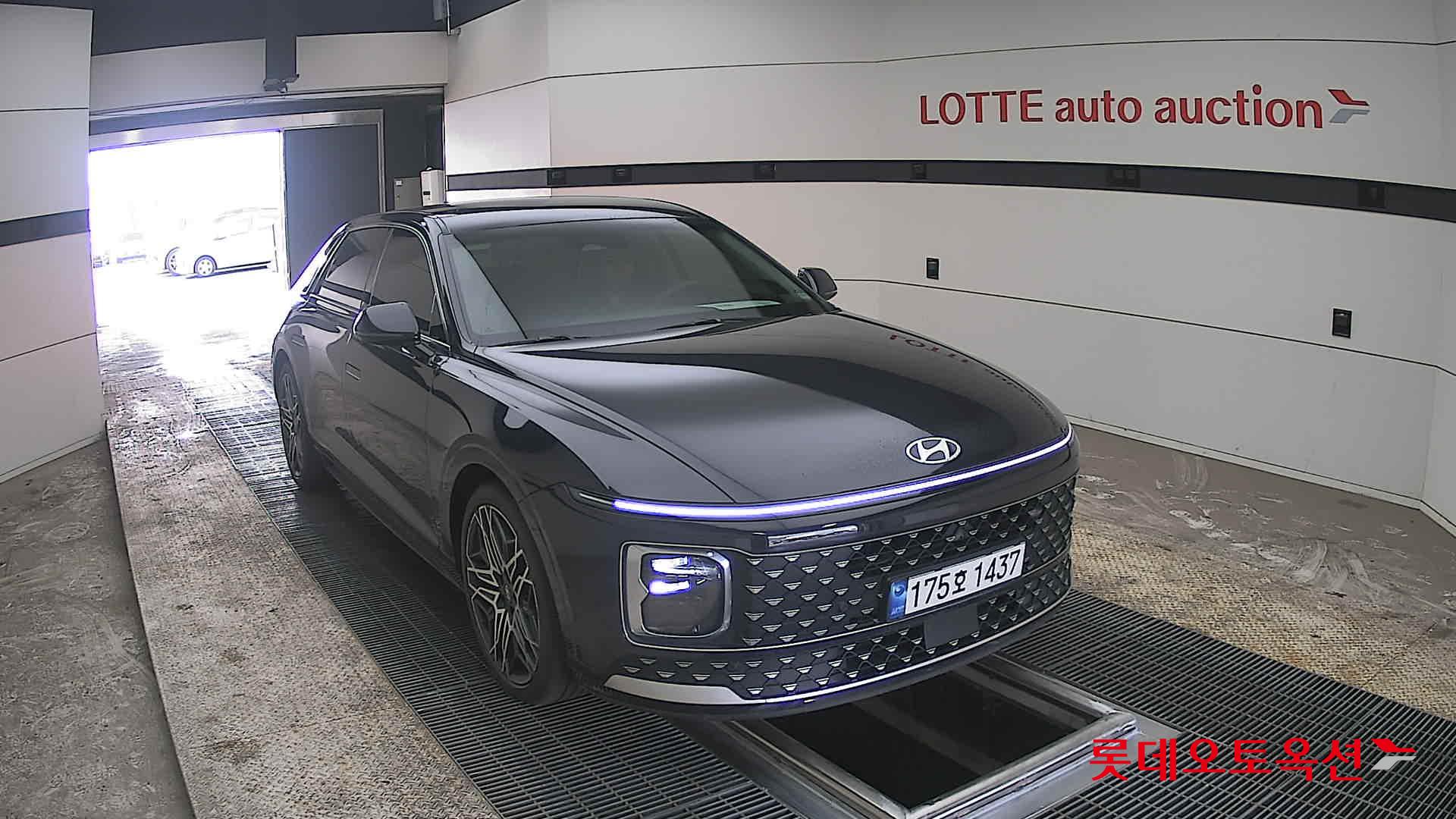 هيونداي أزيرا