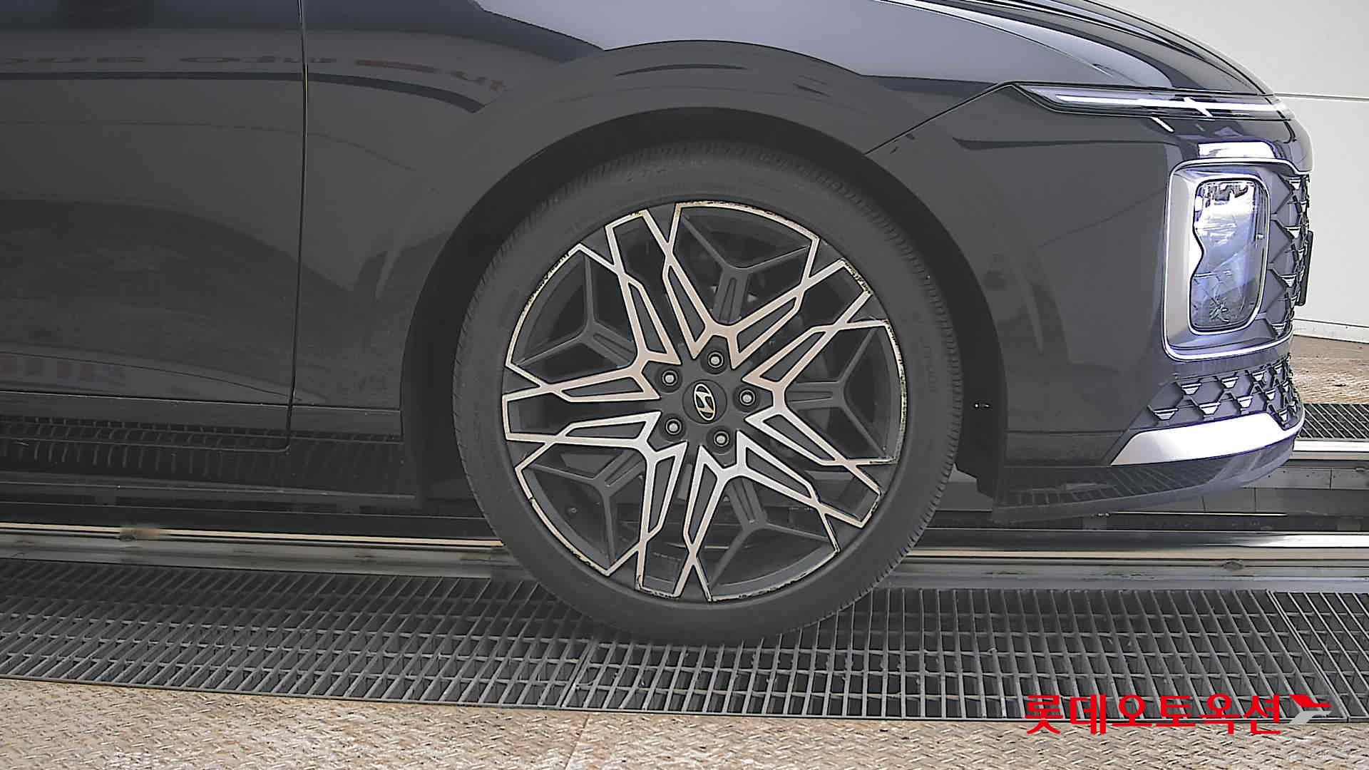 هيونداي أزيرا