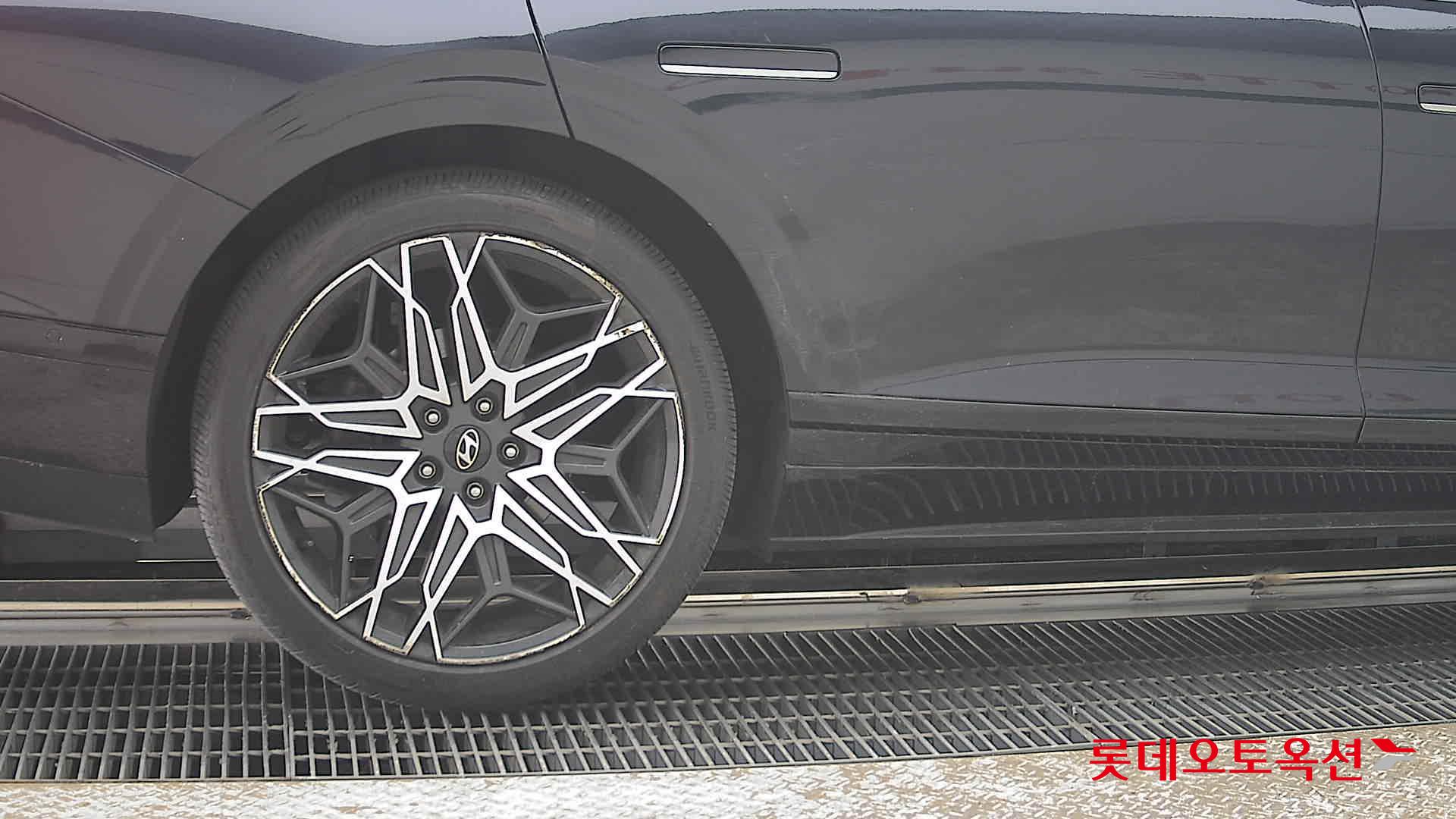 هيونداي أزيرا