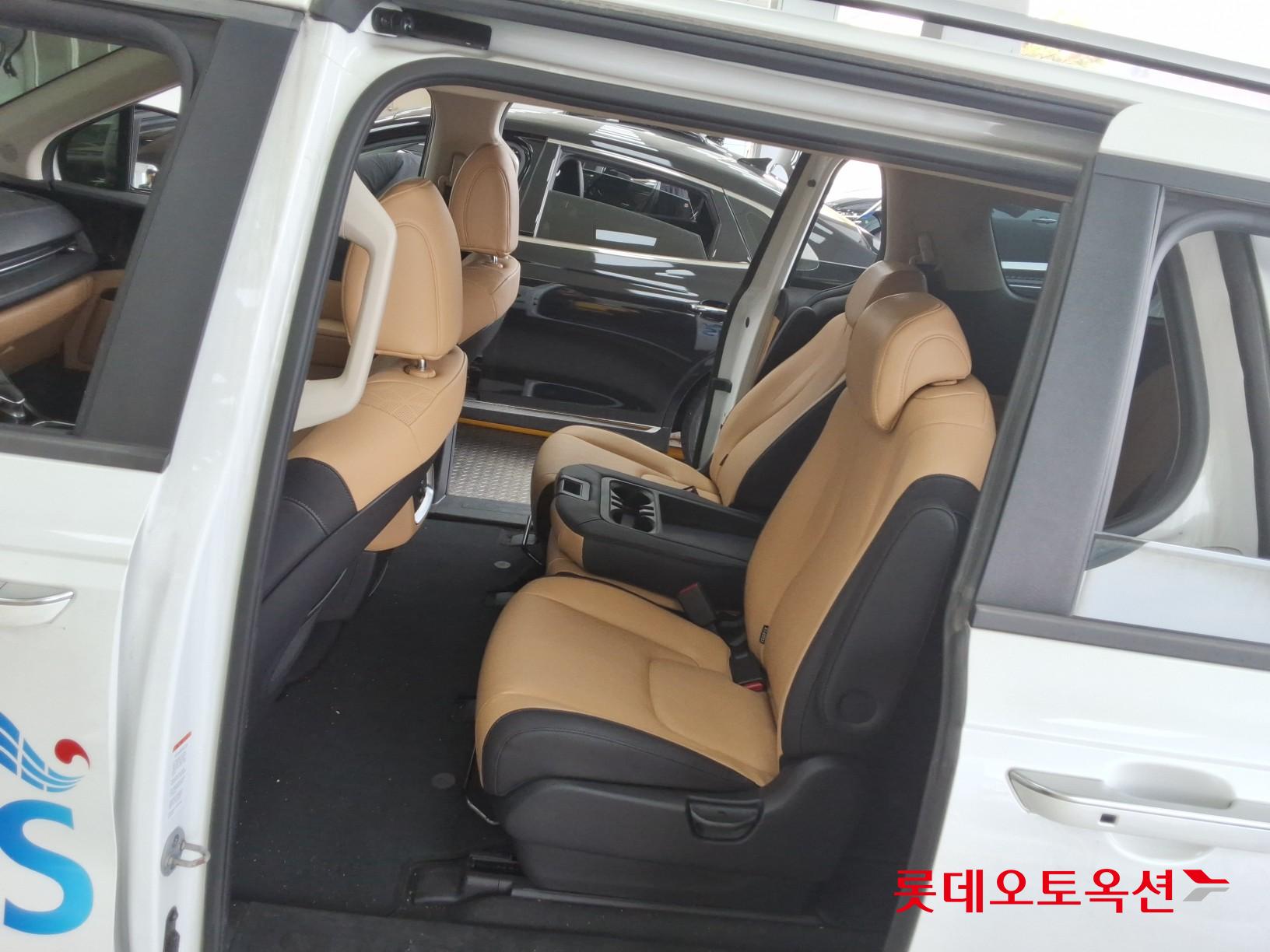 كيا كارنفال