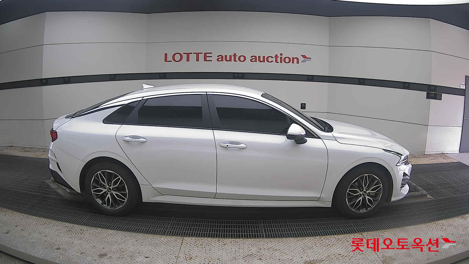 Kia K5 2020 - Image 21