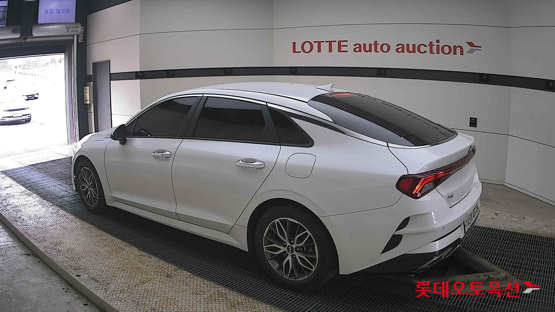 Kia K5 2020 - Image 15