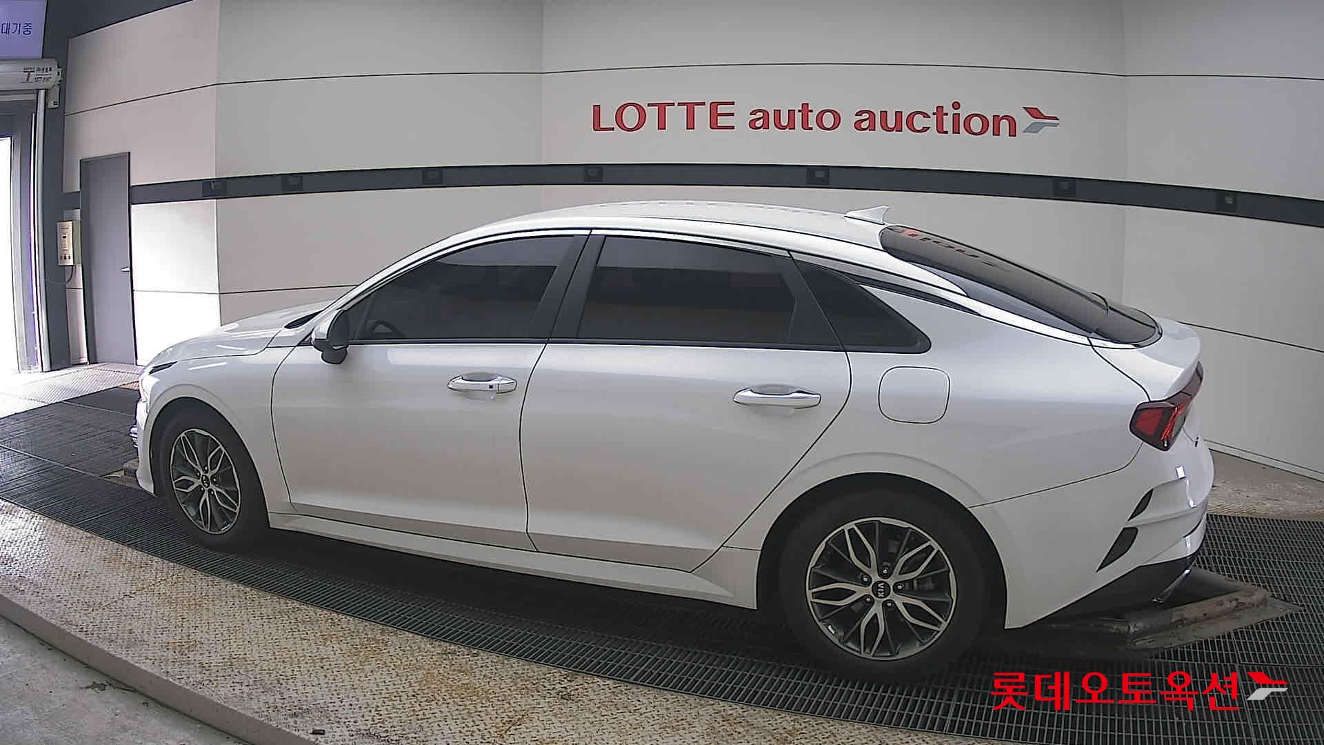 Kia K5 2020 - Image 14