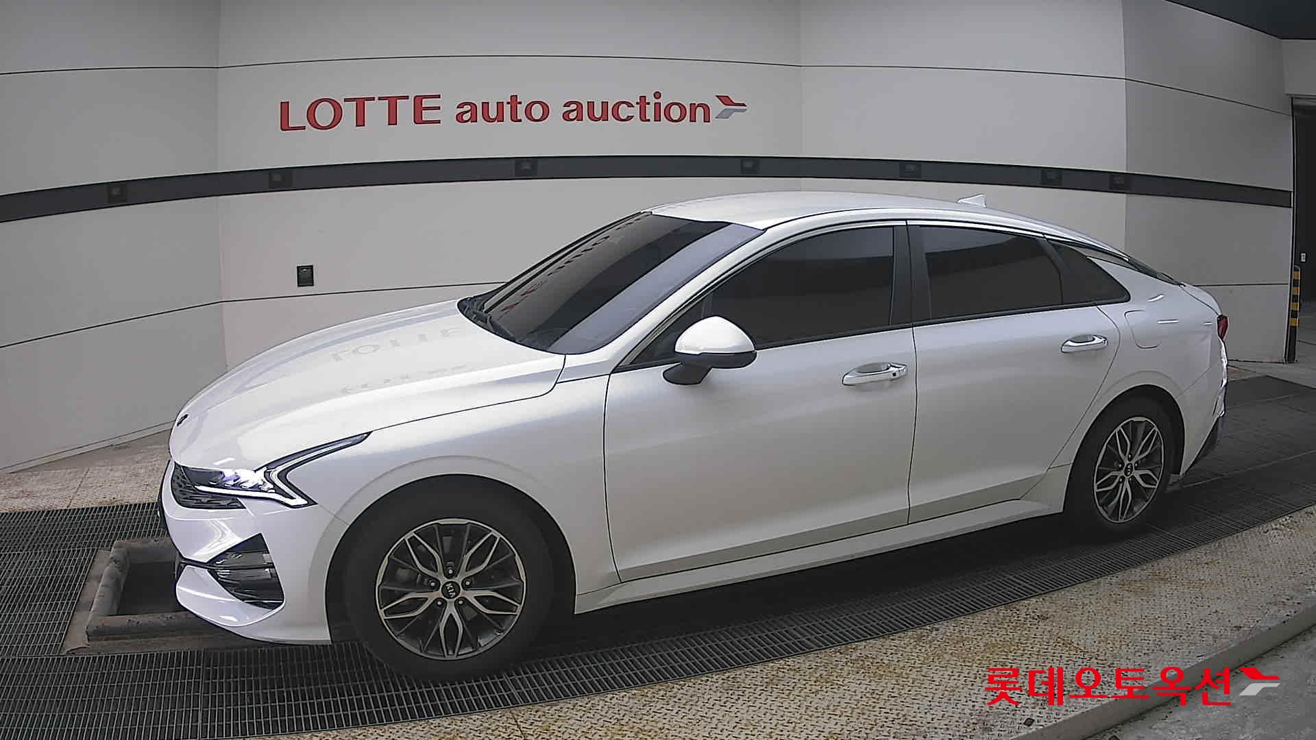 Kia K5 2020 - Image 12