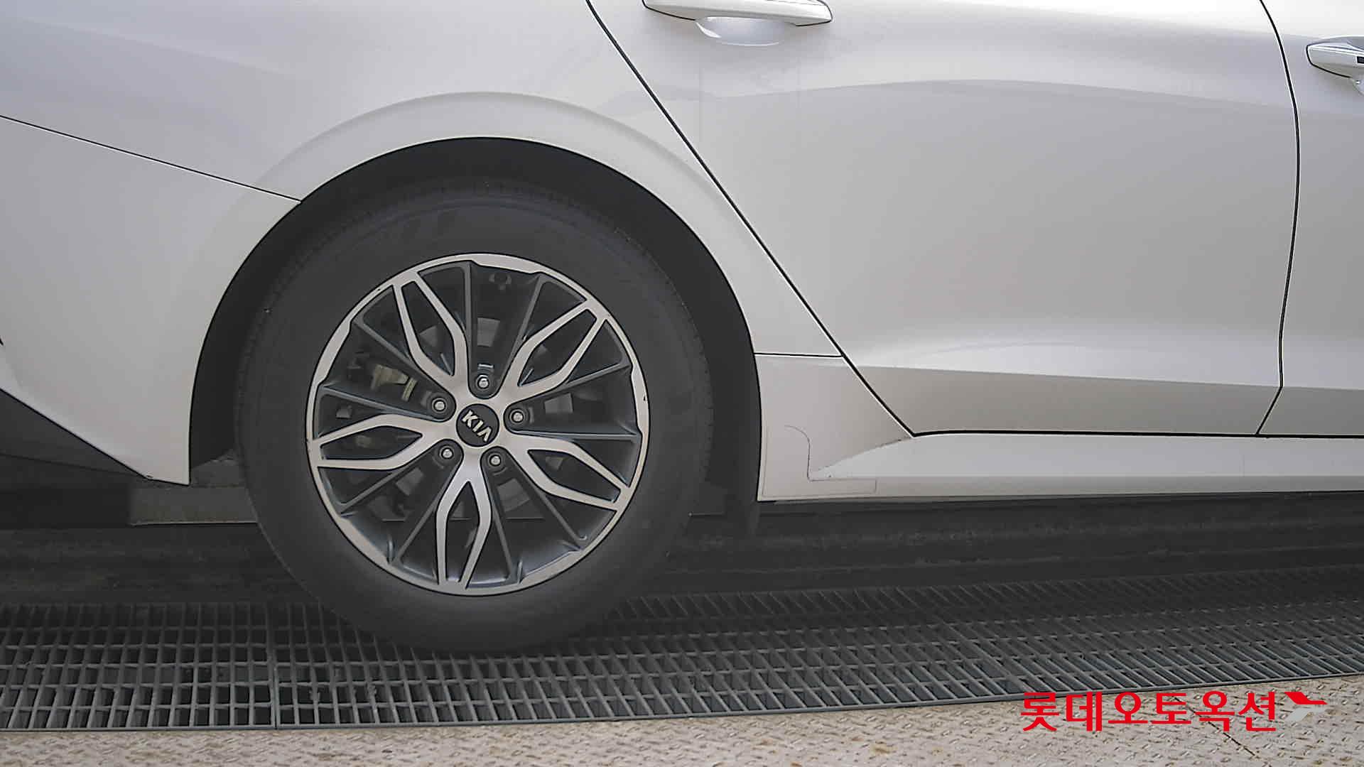 Kia K5 2020 - Image 28