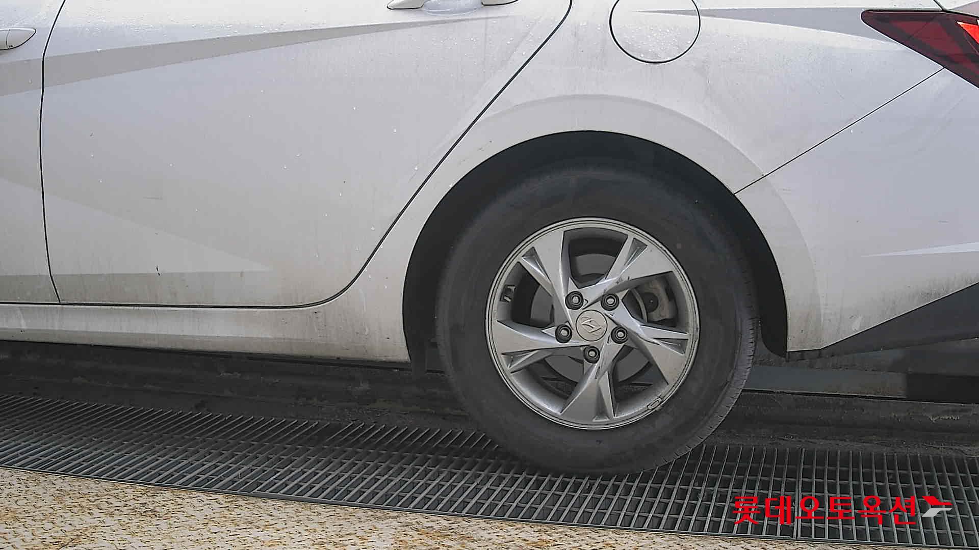 Hyundai Avante id 3803736 из Кореи 22