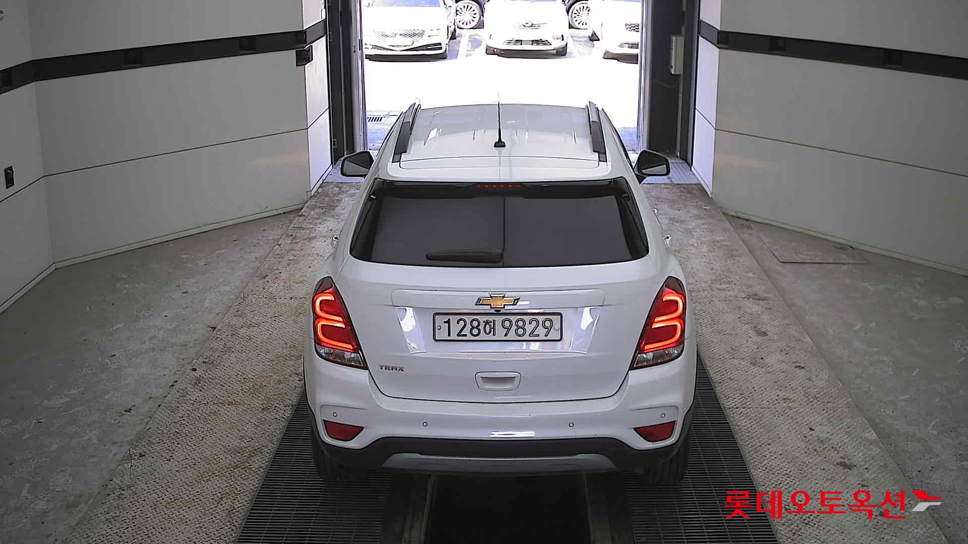 جنرال موتورز كوريا تراكس 2020 - صورة 17