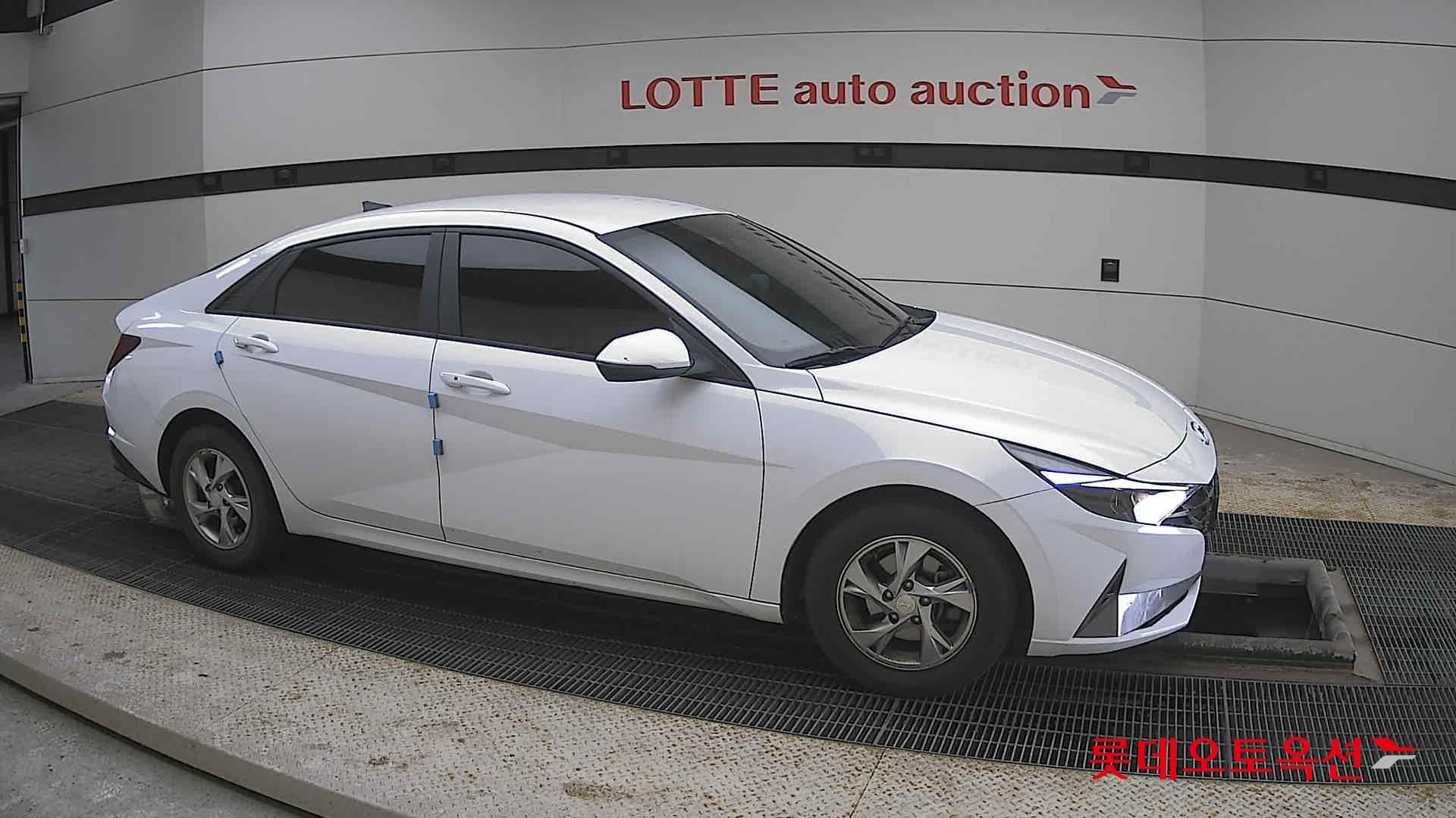 هيونداي إلانترا 2023 - صورة 22