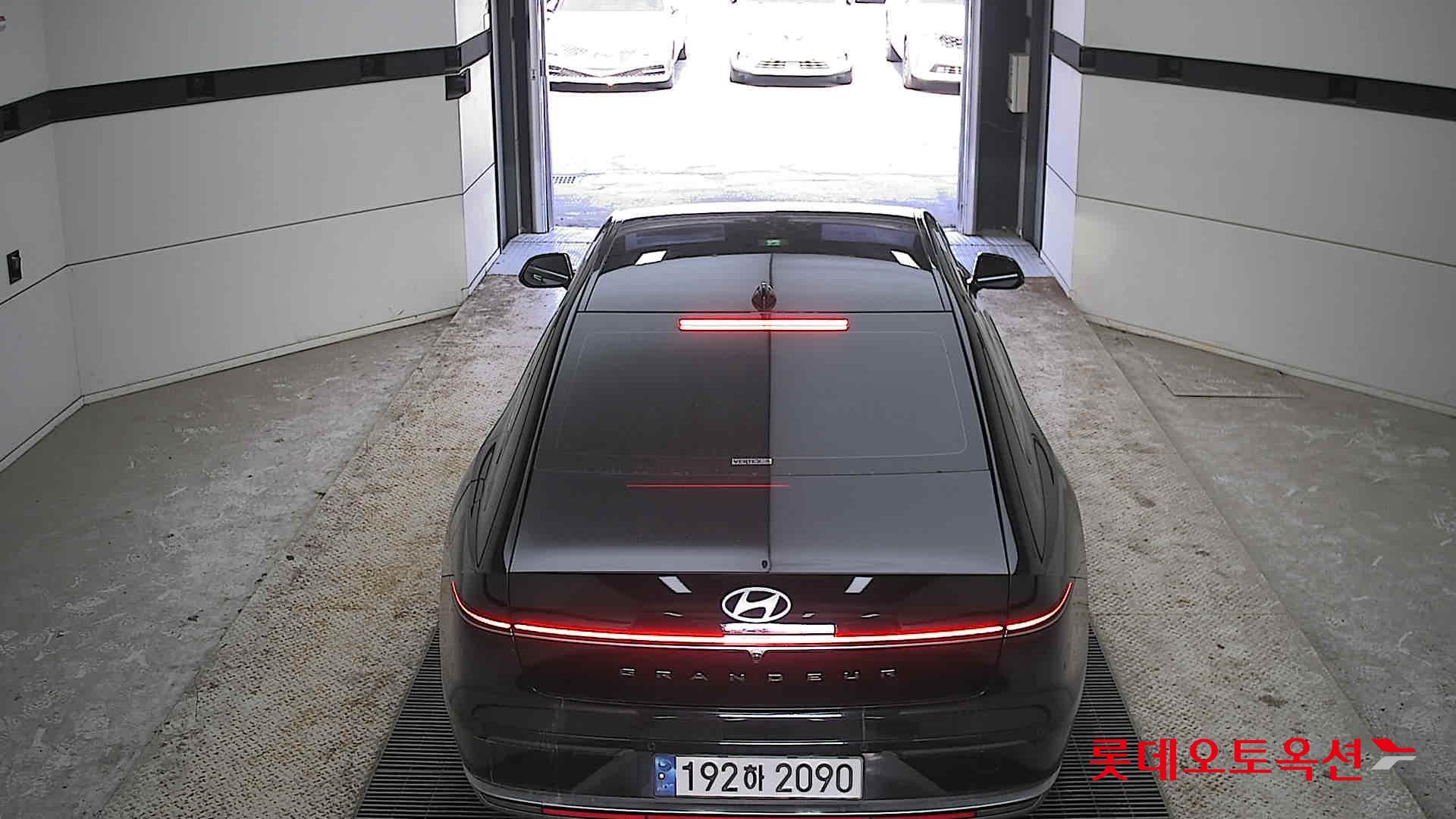 Hyundai Grandeur 2023 - Image 17