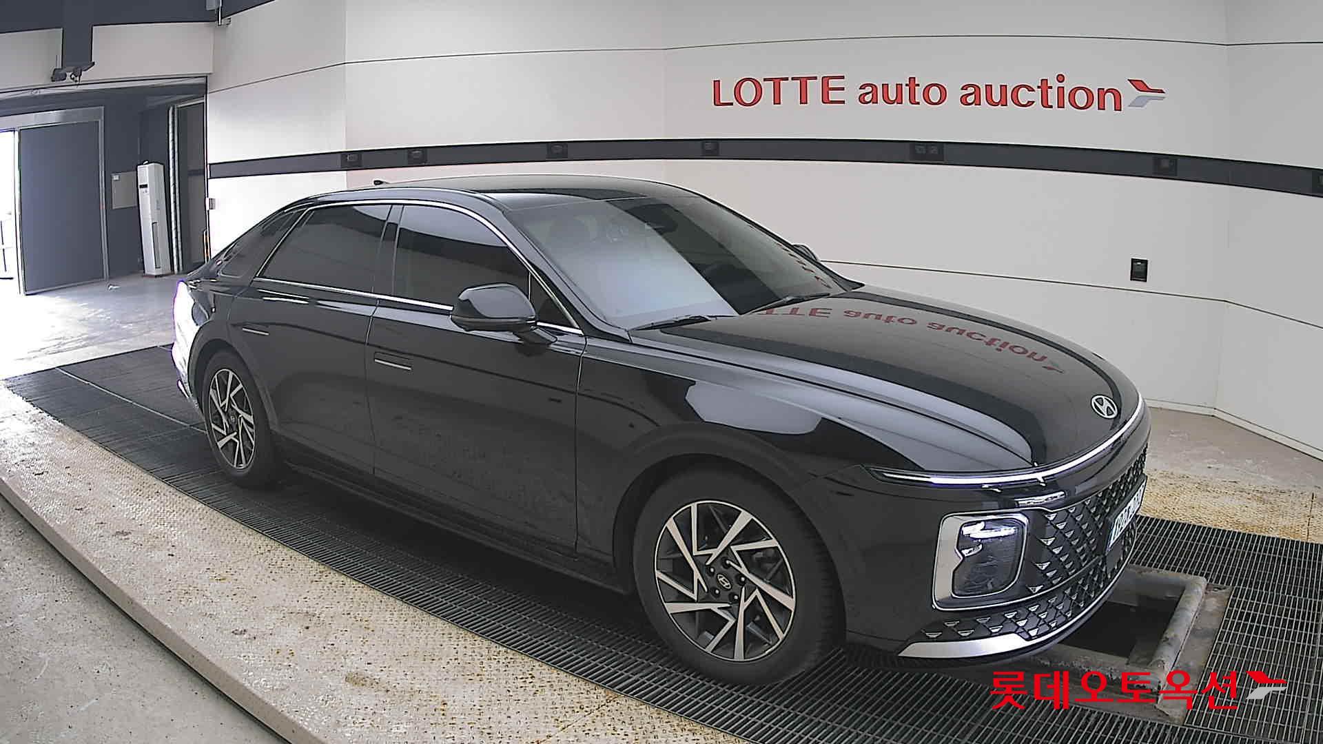 Hyundai Grandeur 2023 - Image 23