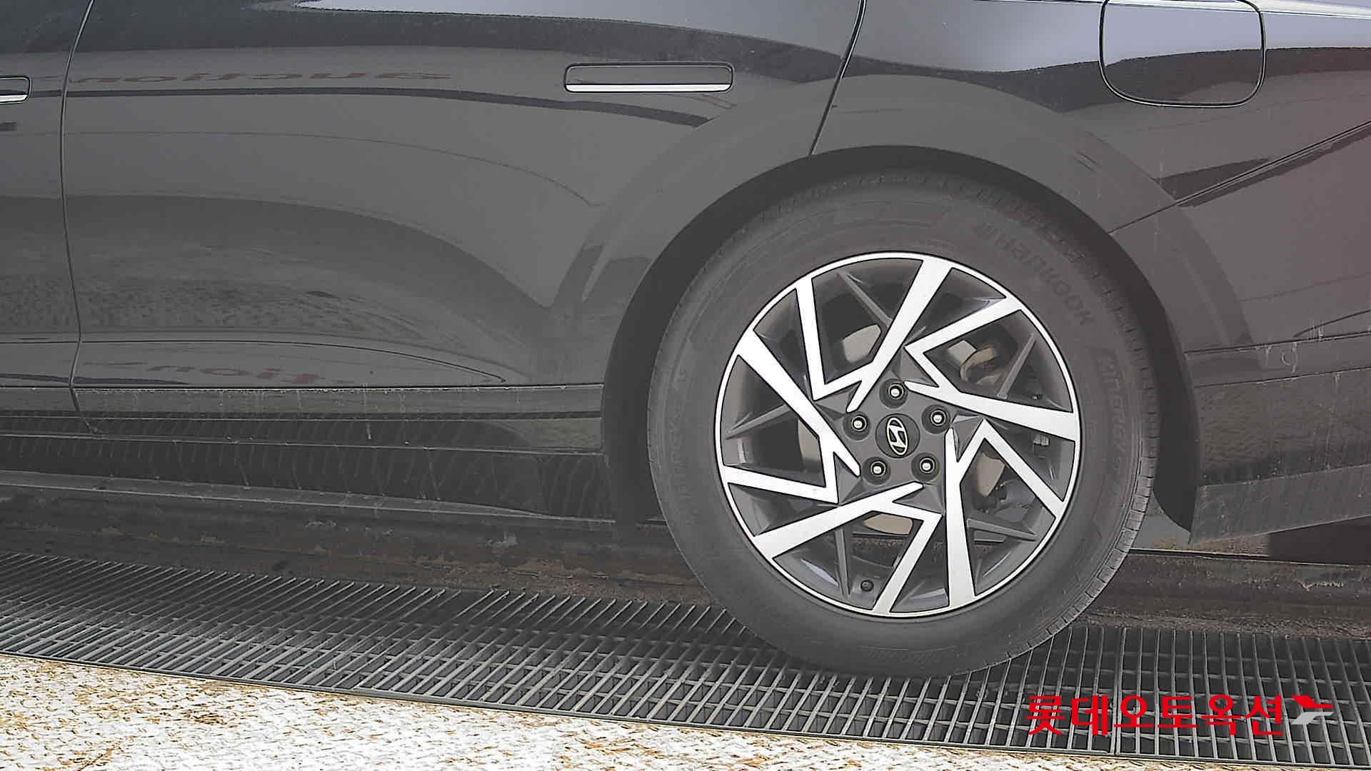 Hyundai Grandeur 2023 - Image 26