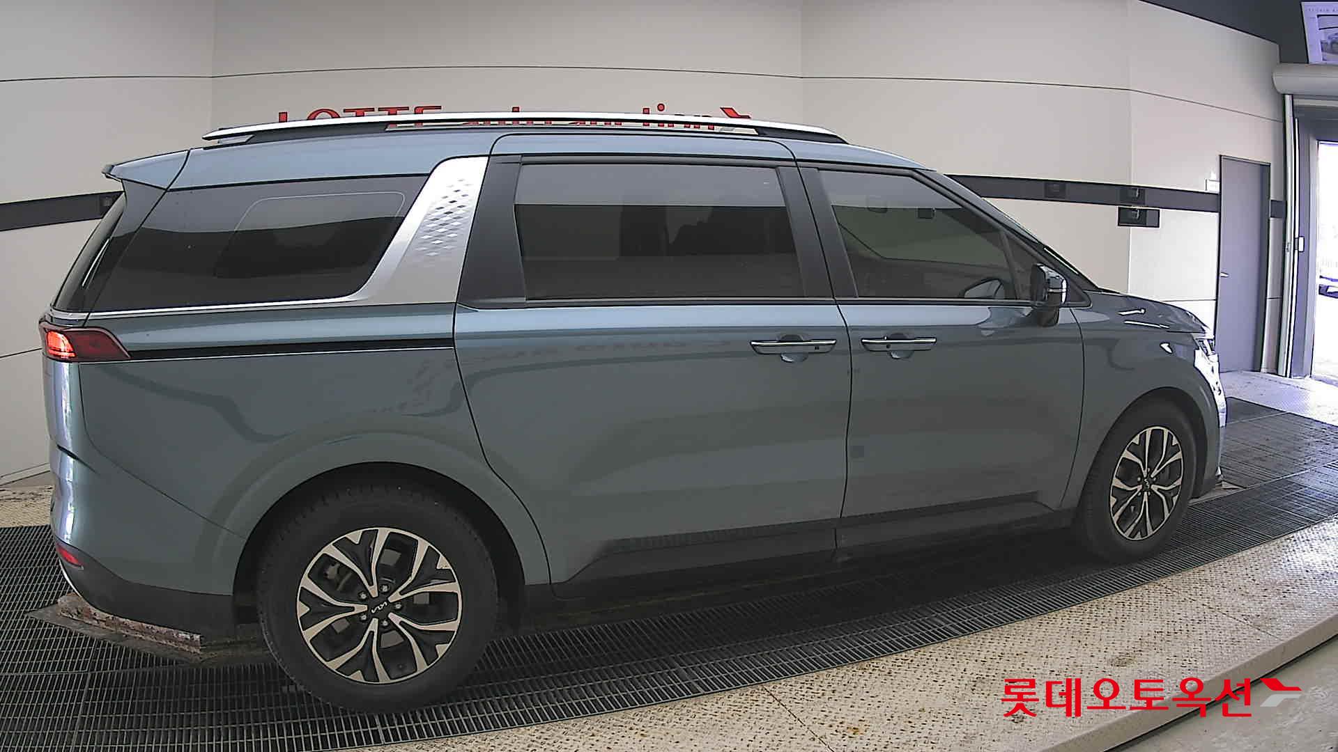 Kia Carnival 2022 - Image 20