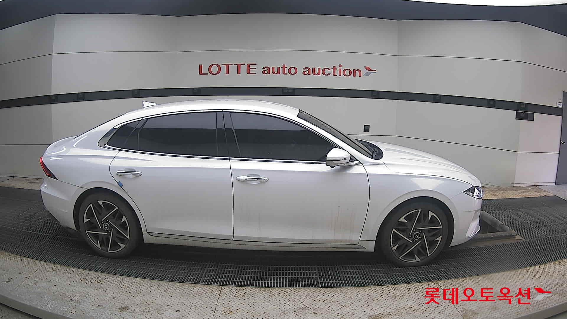 هيونداي جرانجر 2021 - صورة 21