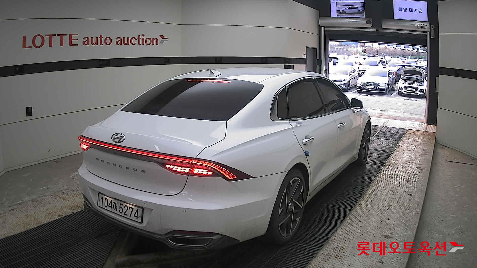 هيونداي جرانجر 2021 - صورة 18