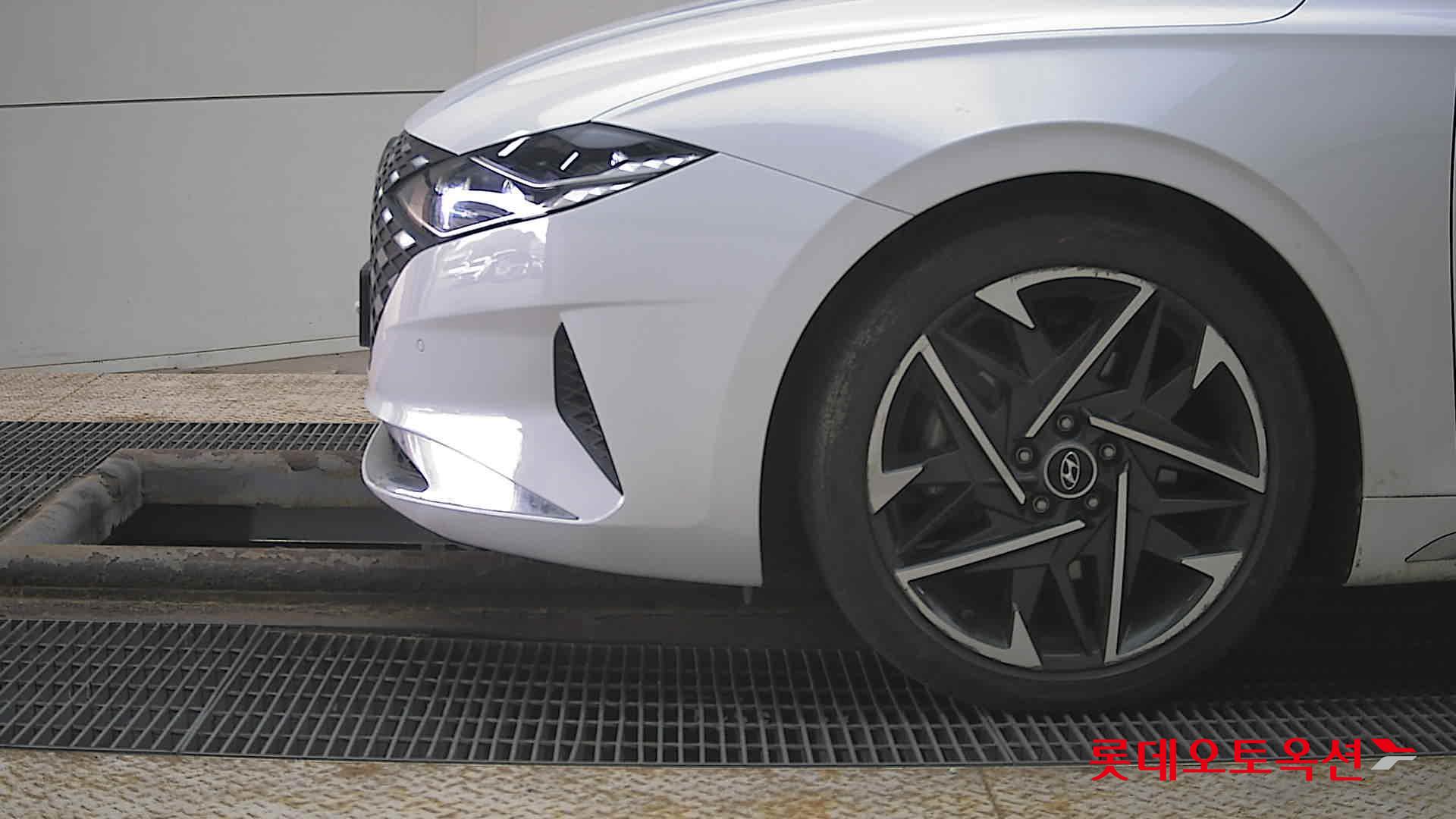 هيونداي جرانجر 2021 - صورة 25