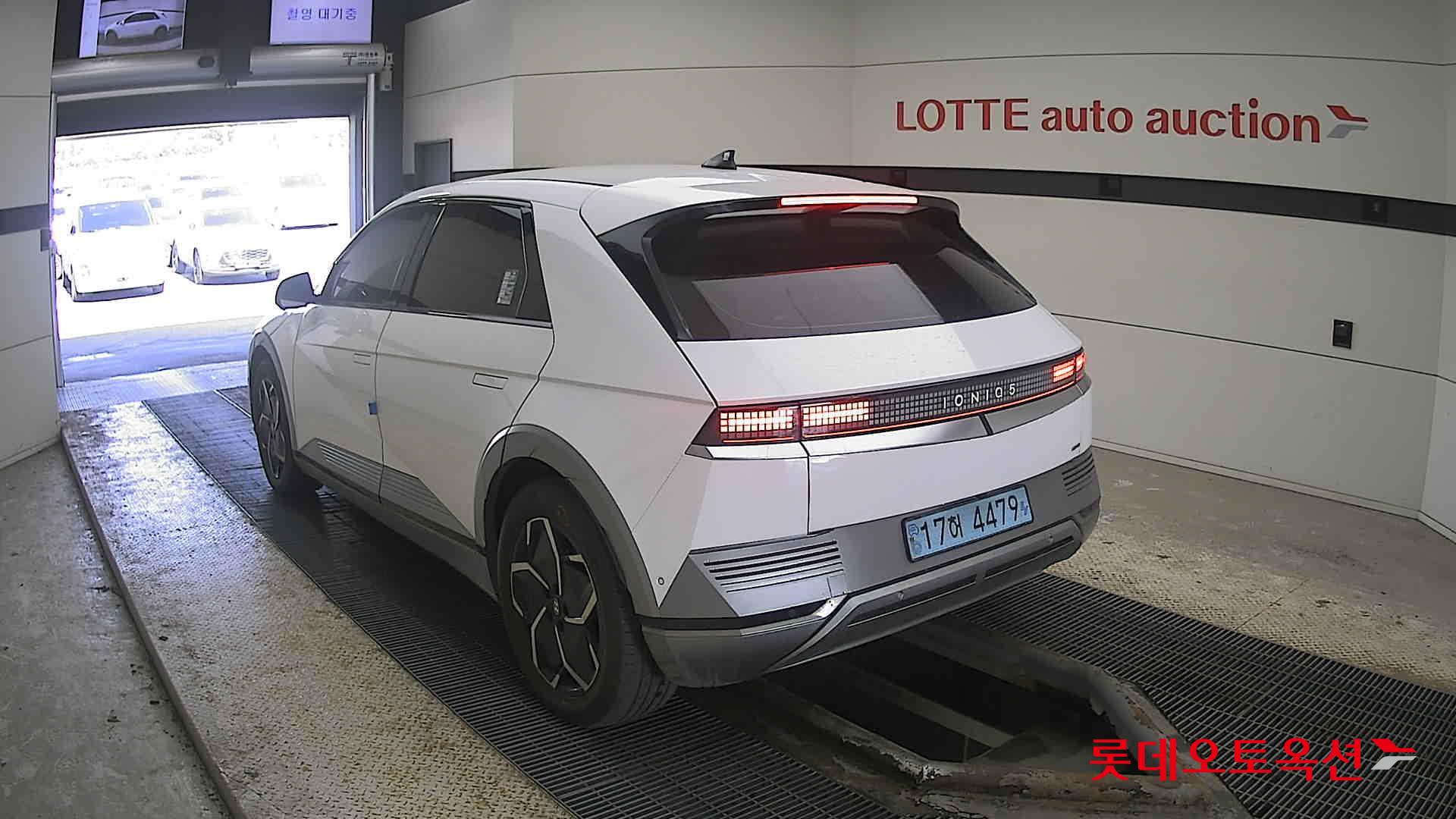 Hyundai IONIQ 5 2022 Atlas White из Кореи, фото 6