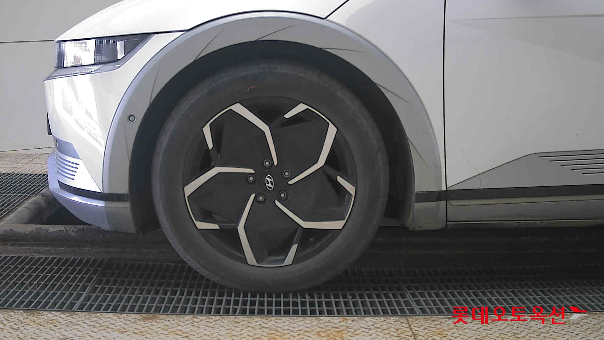 Hyundai IONIQ 5 id 3816340 из Кореи 21