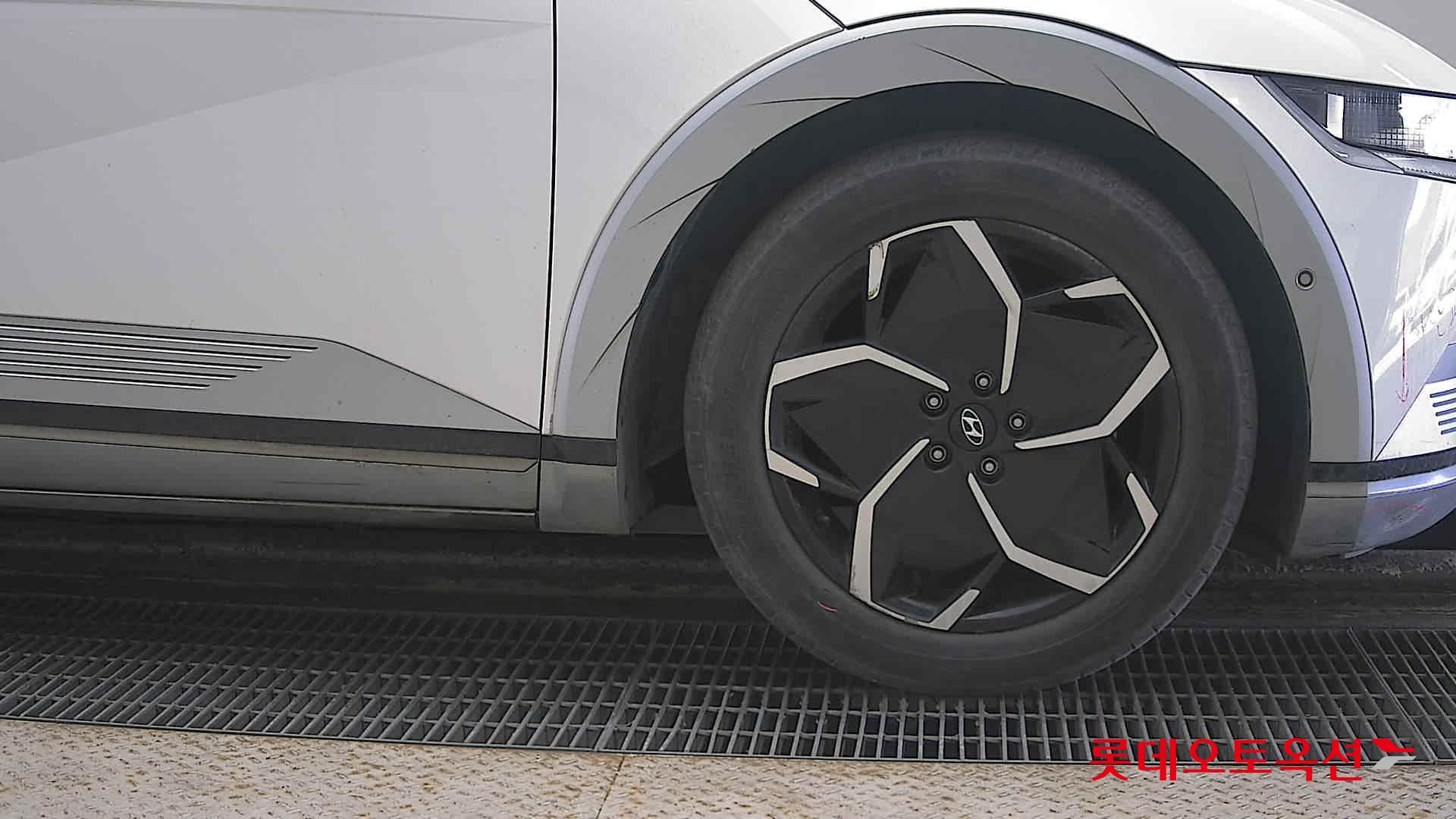 Hyundai IONIQ 5 id 3816340 из Кореи 23