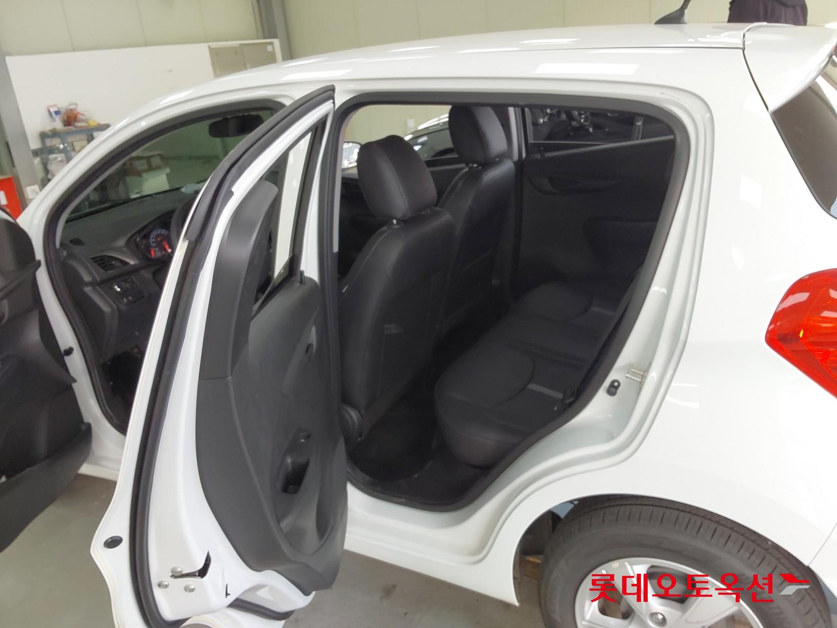 한국지엠 스파크 2022 - 이미지 38