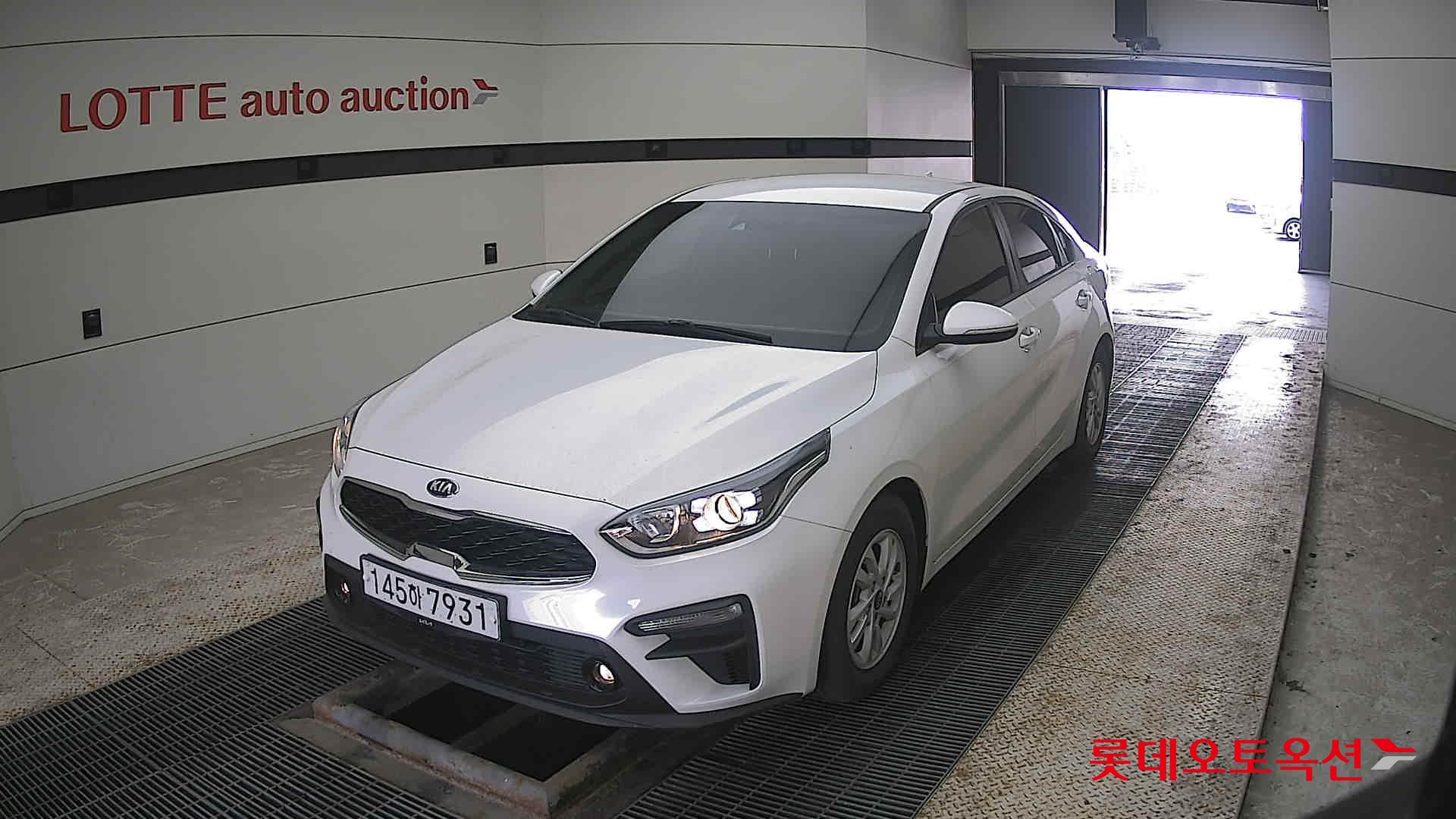 Kia K3 2020 - Image 10