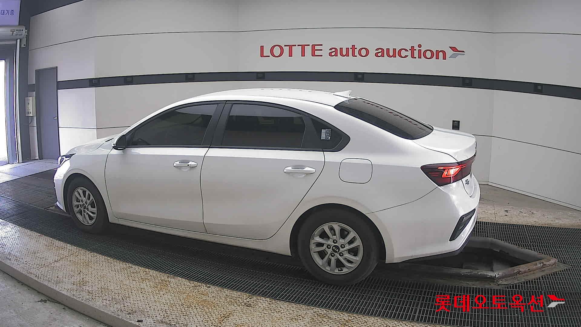 Kia K3 2020 - Image 14