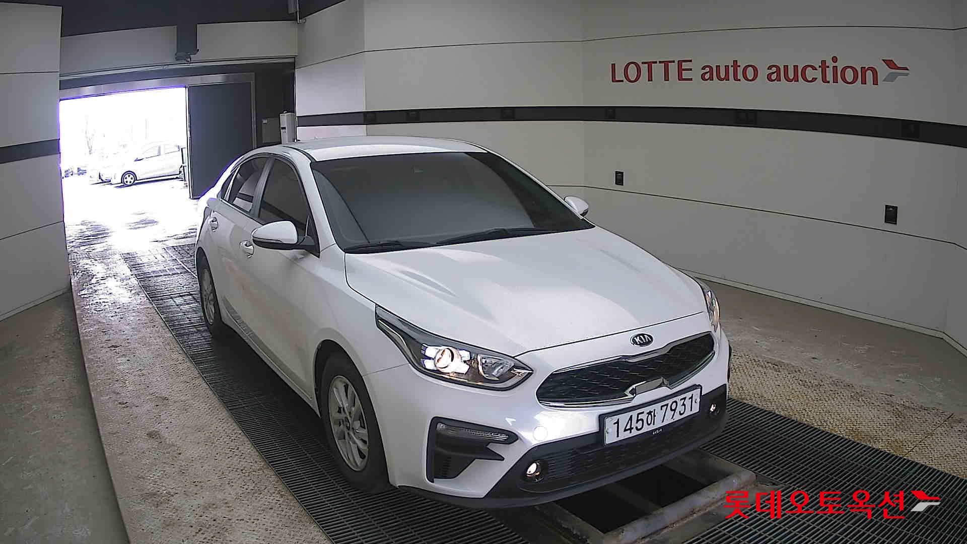 Kia K3 2020 - Image 24