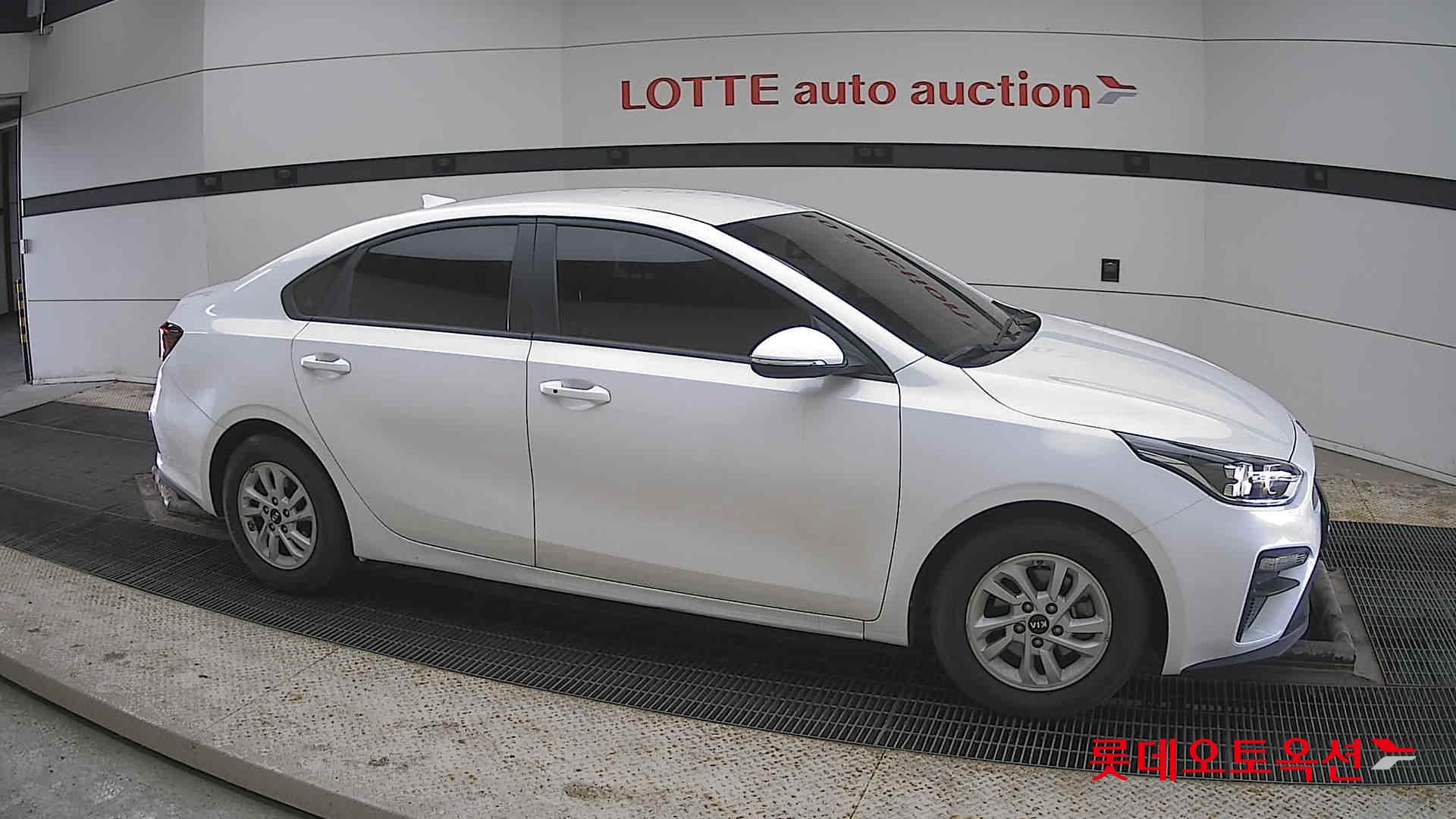 Kia K3 2020 - Image 22