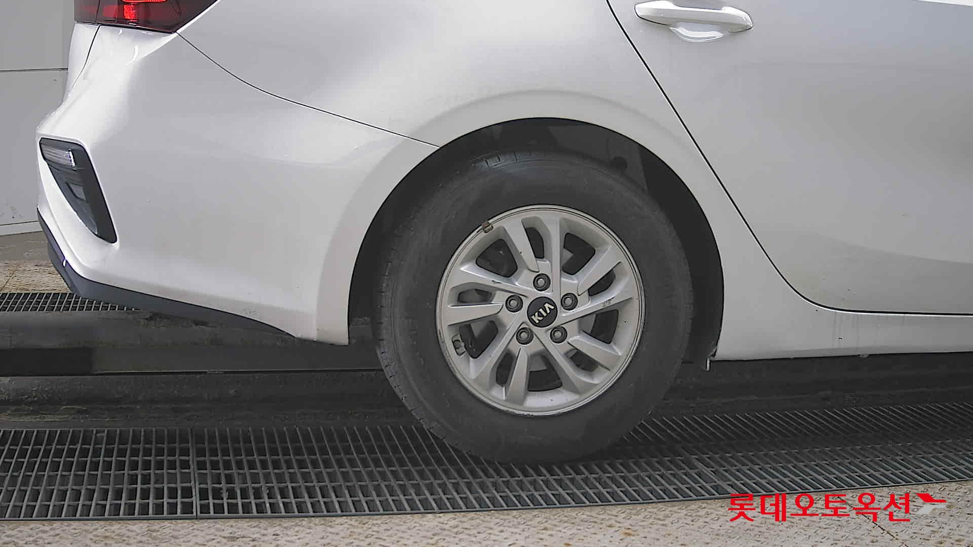 Kia K3 2020 - Image 28